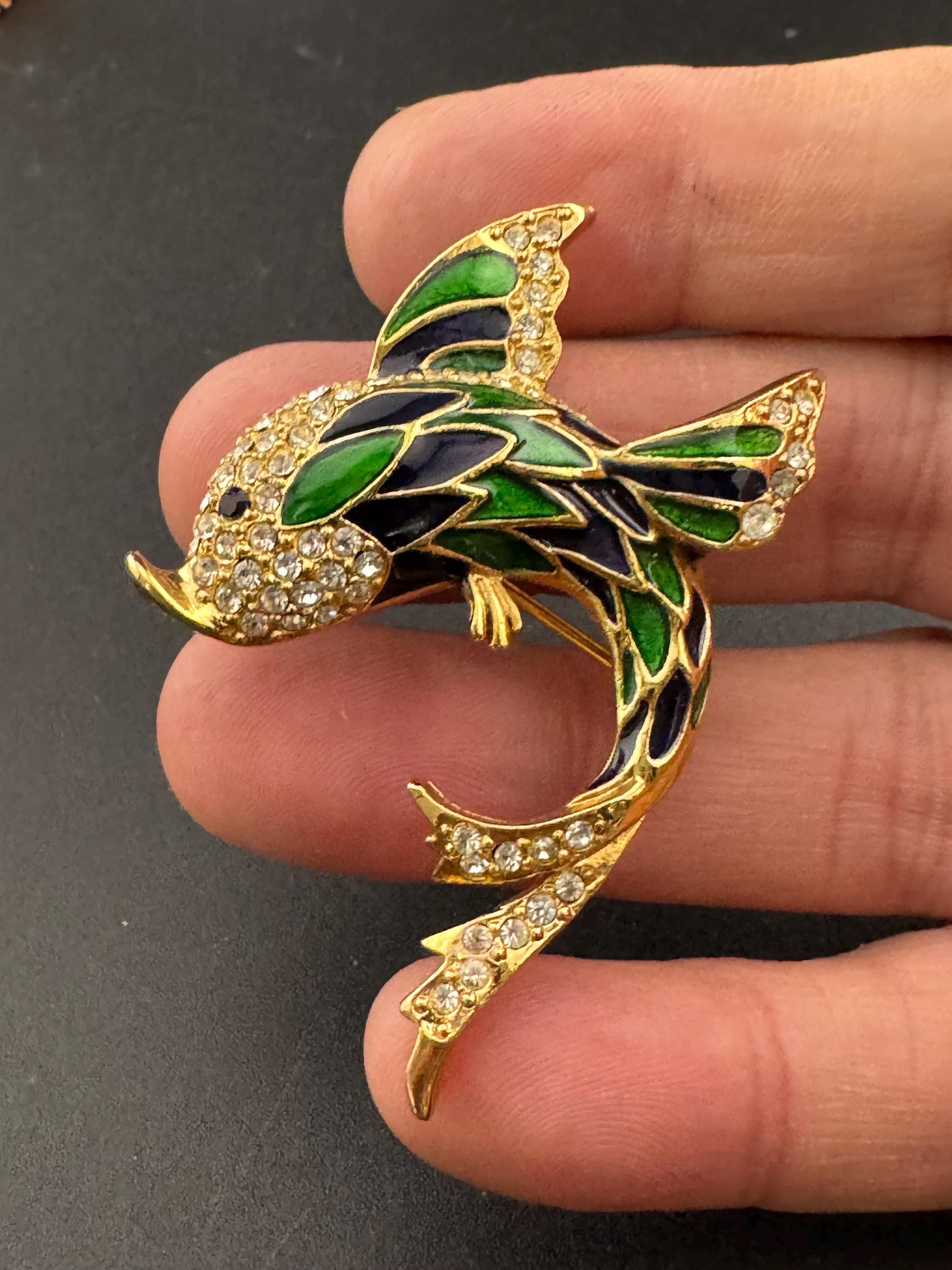 1980s very stylish gold tone blue and Green enamel crystal rhinestone fish Brooch
