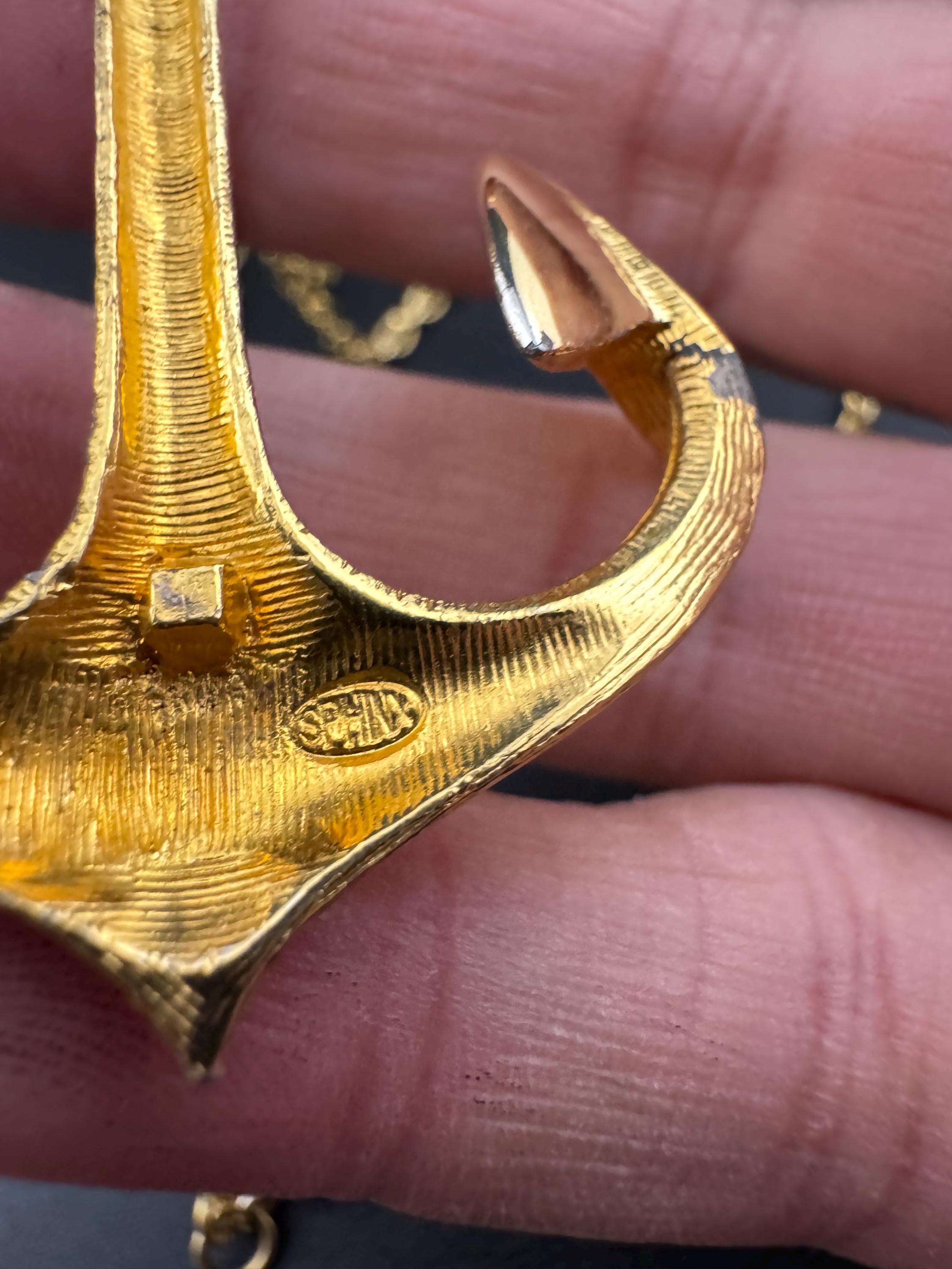 vintage signed sphinx gold tone textured nautical anchor pendant on a 62cm cable chain necklace 70s