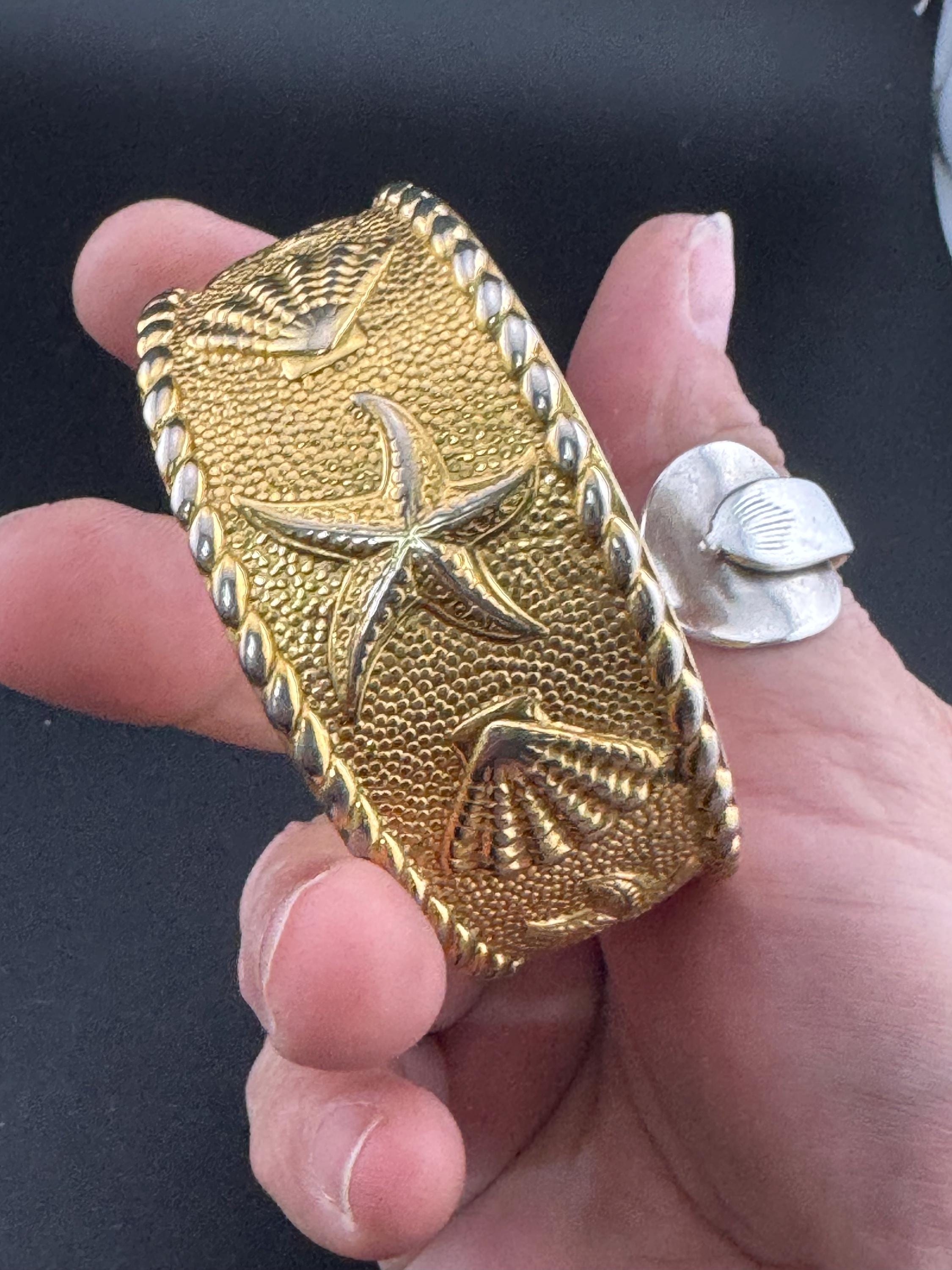 Vintage big gold tone nautical seashell starfish wide open cuff bangle,