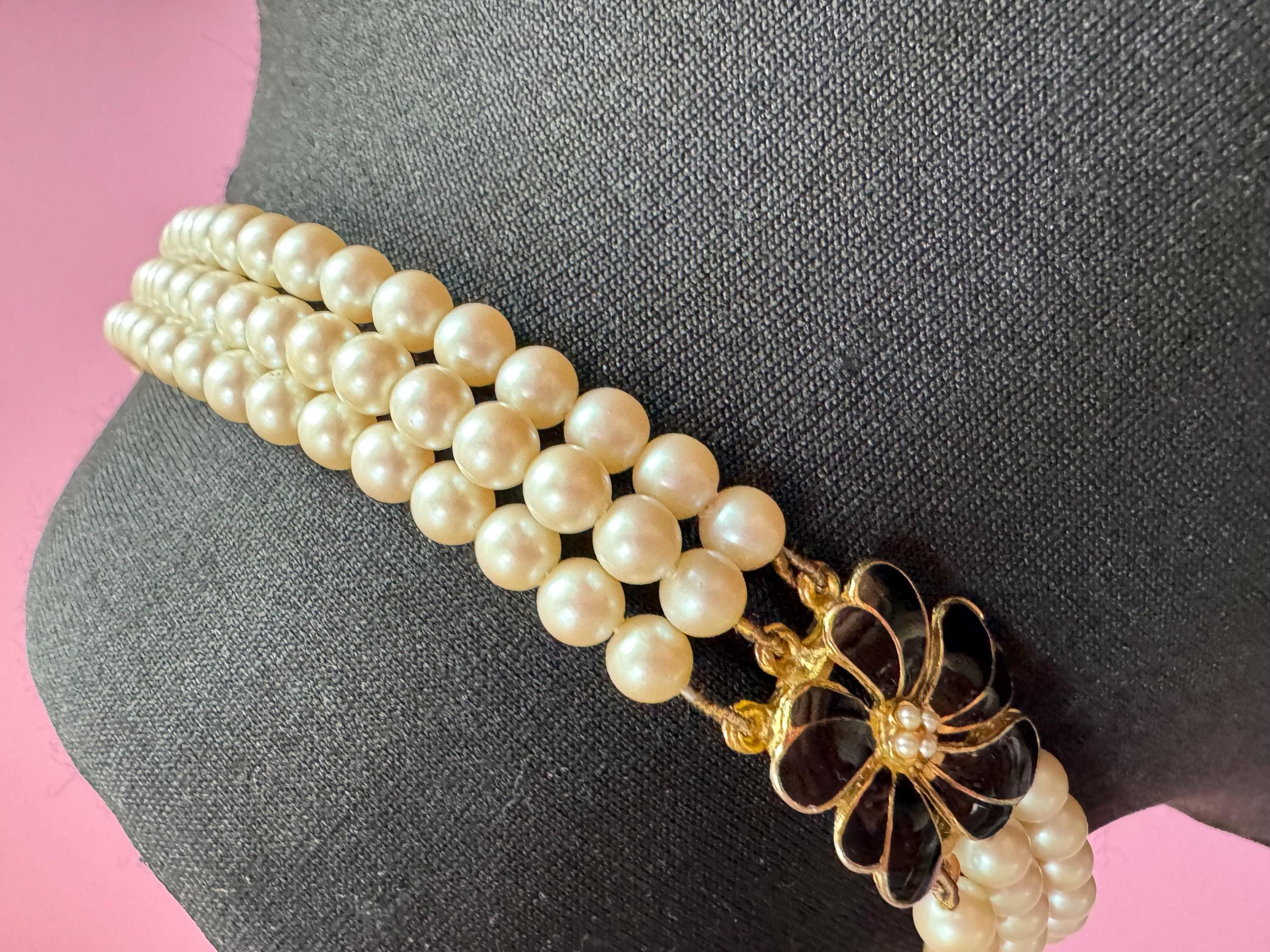 Vintage 3 row wide faux pearl choker necklace with black enamel floral detailing