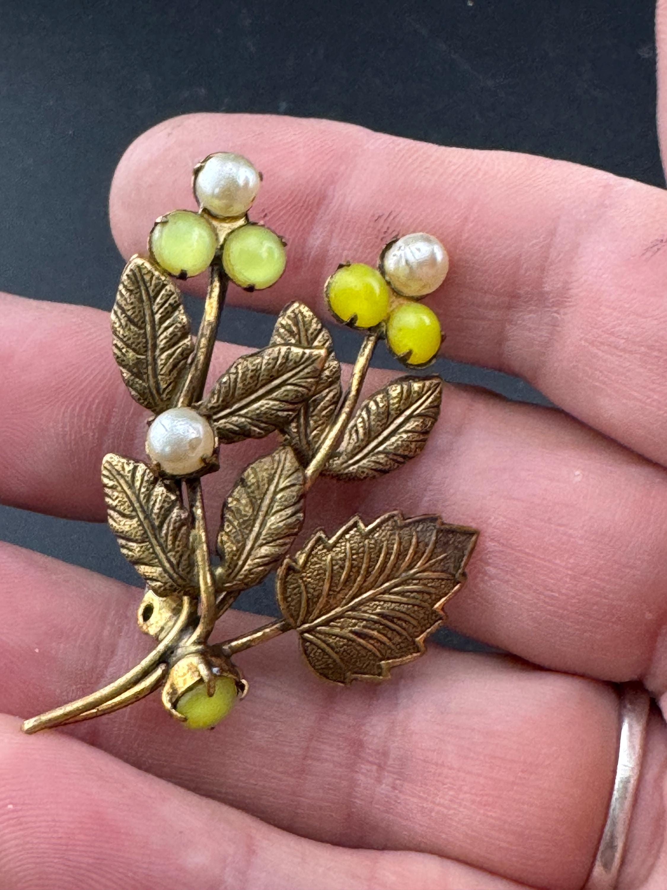 Art Deco Brass Leaf Brooch: Czech Faux Pearl Cabochons