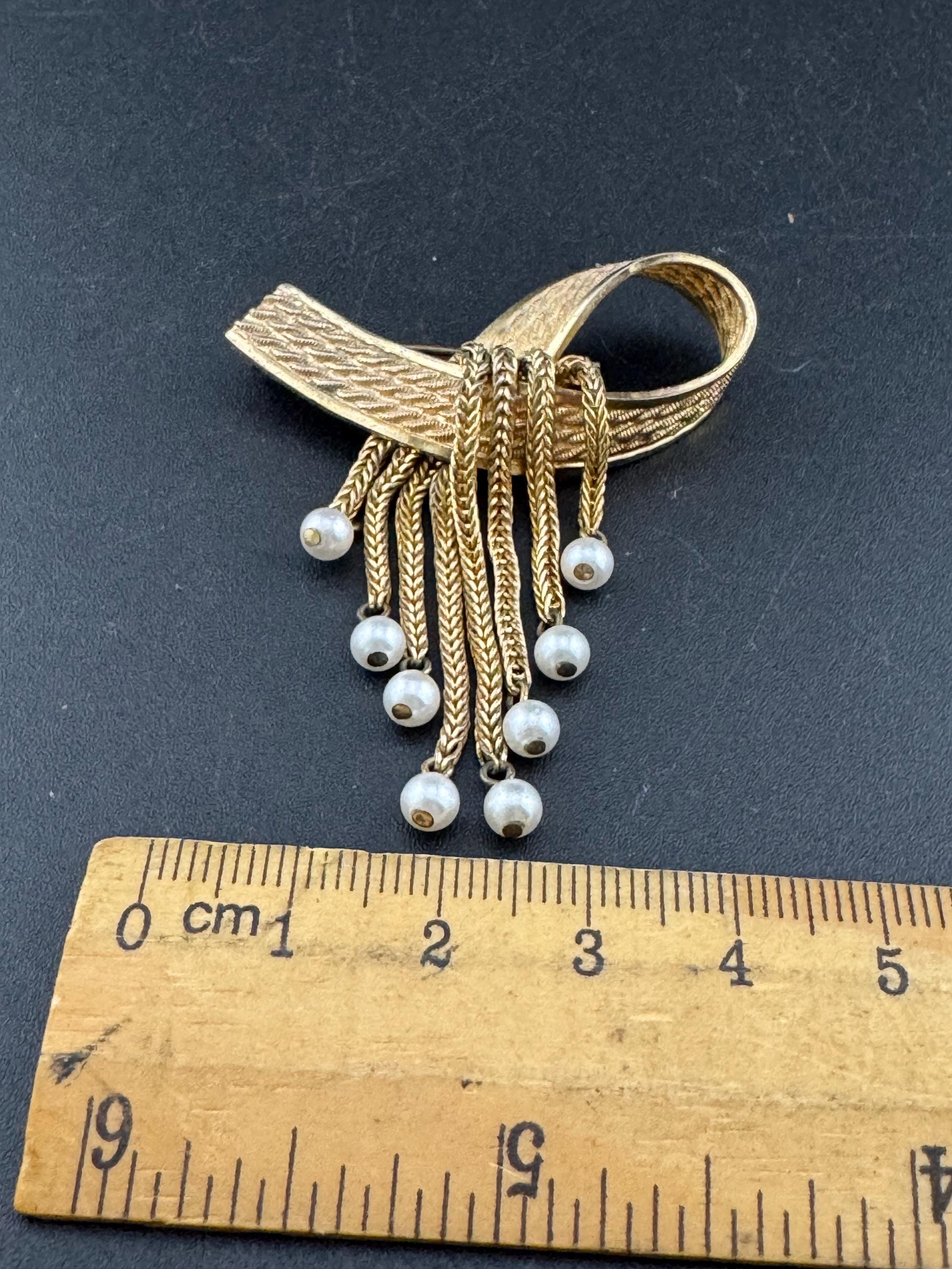 vintage gold tone chain mesh pearl tassel bow brooch 1950s modernist mid century