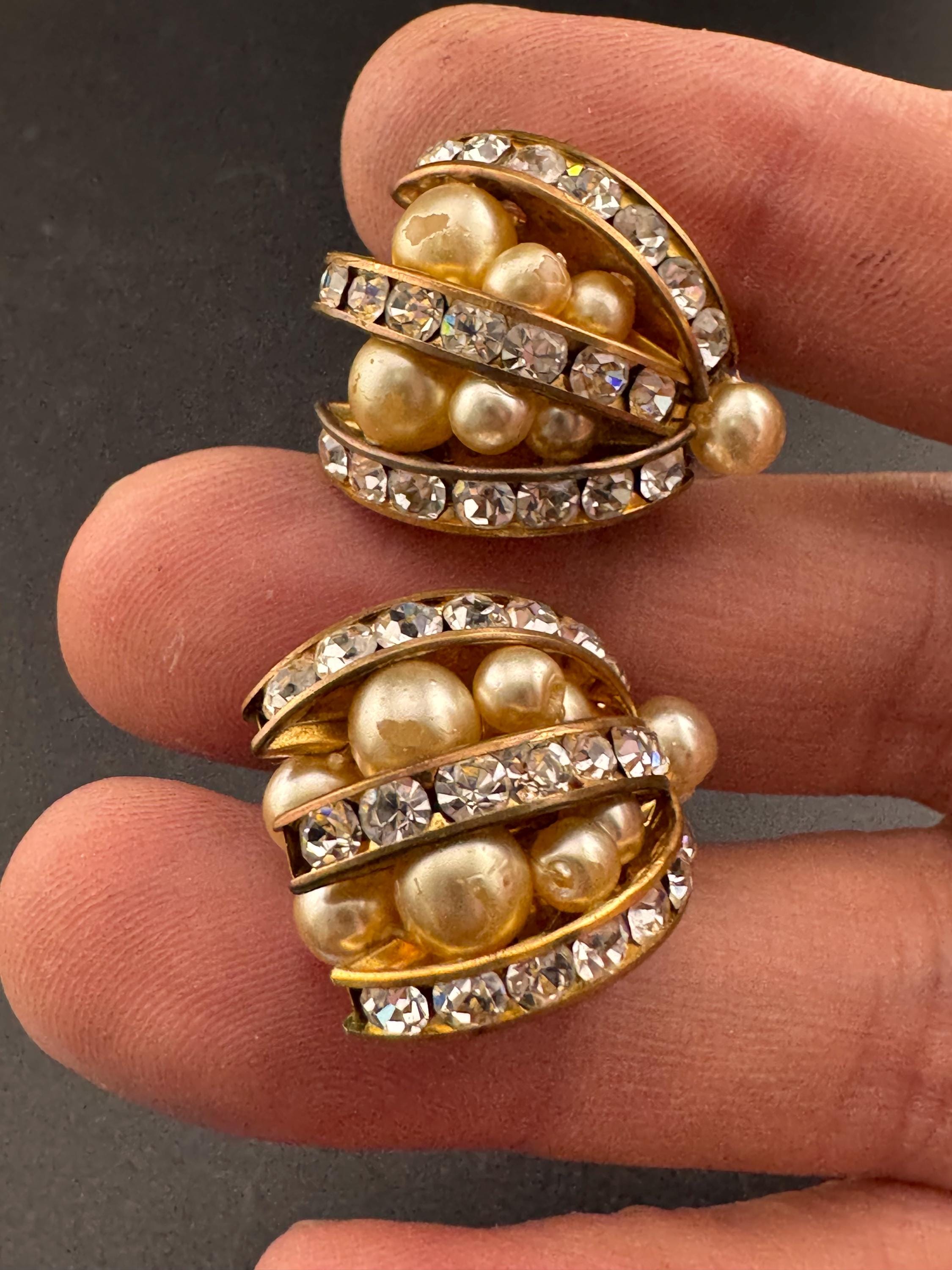 Vintage White Pearl channel set rhinestone ornate high end stud clip on Earrings