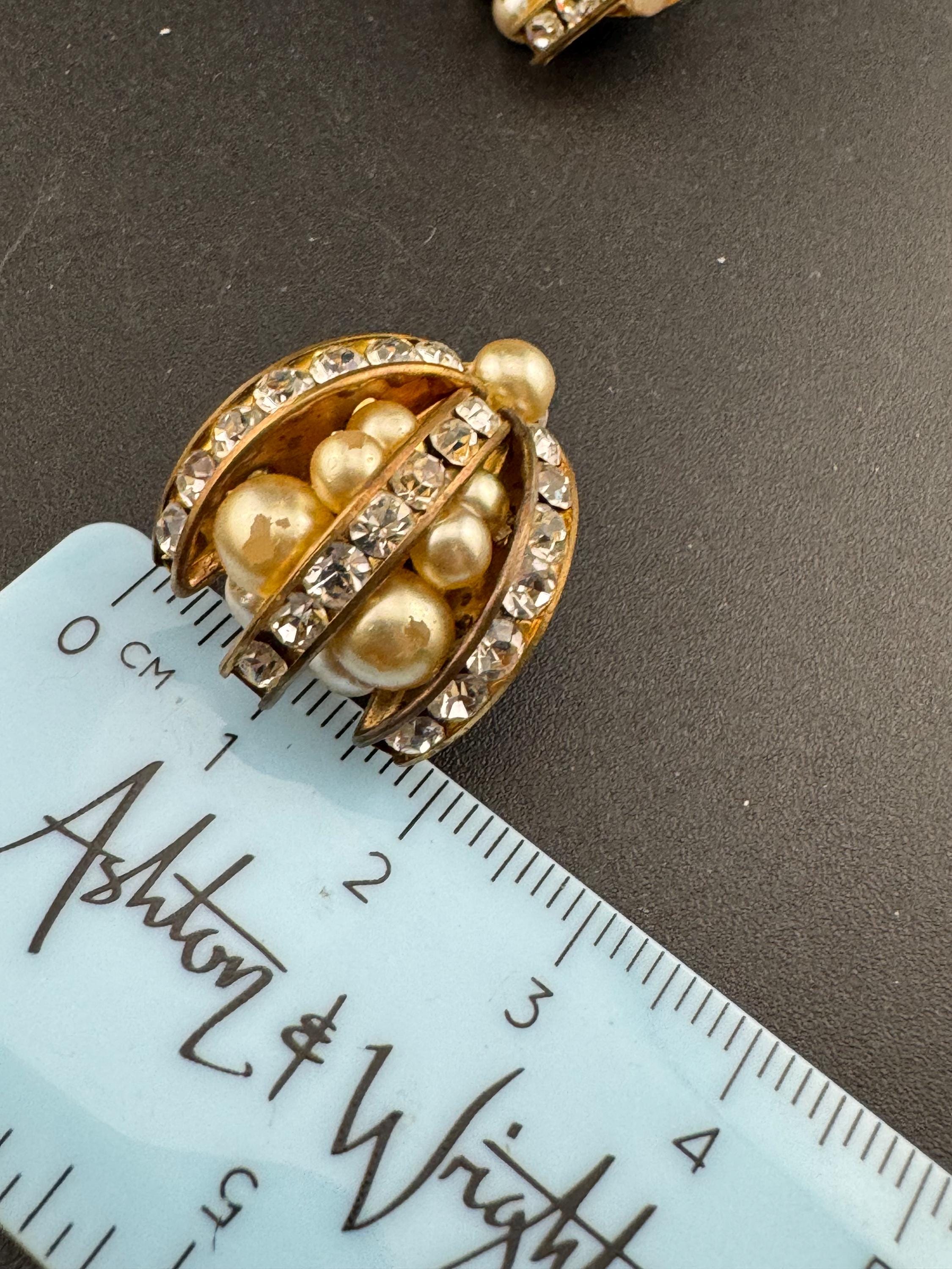 Vintage White Pearl channel set rhinestone ornate high end stud clip on Earrings