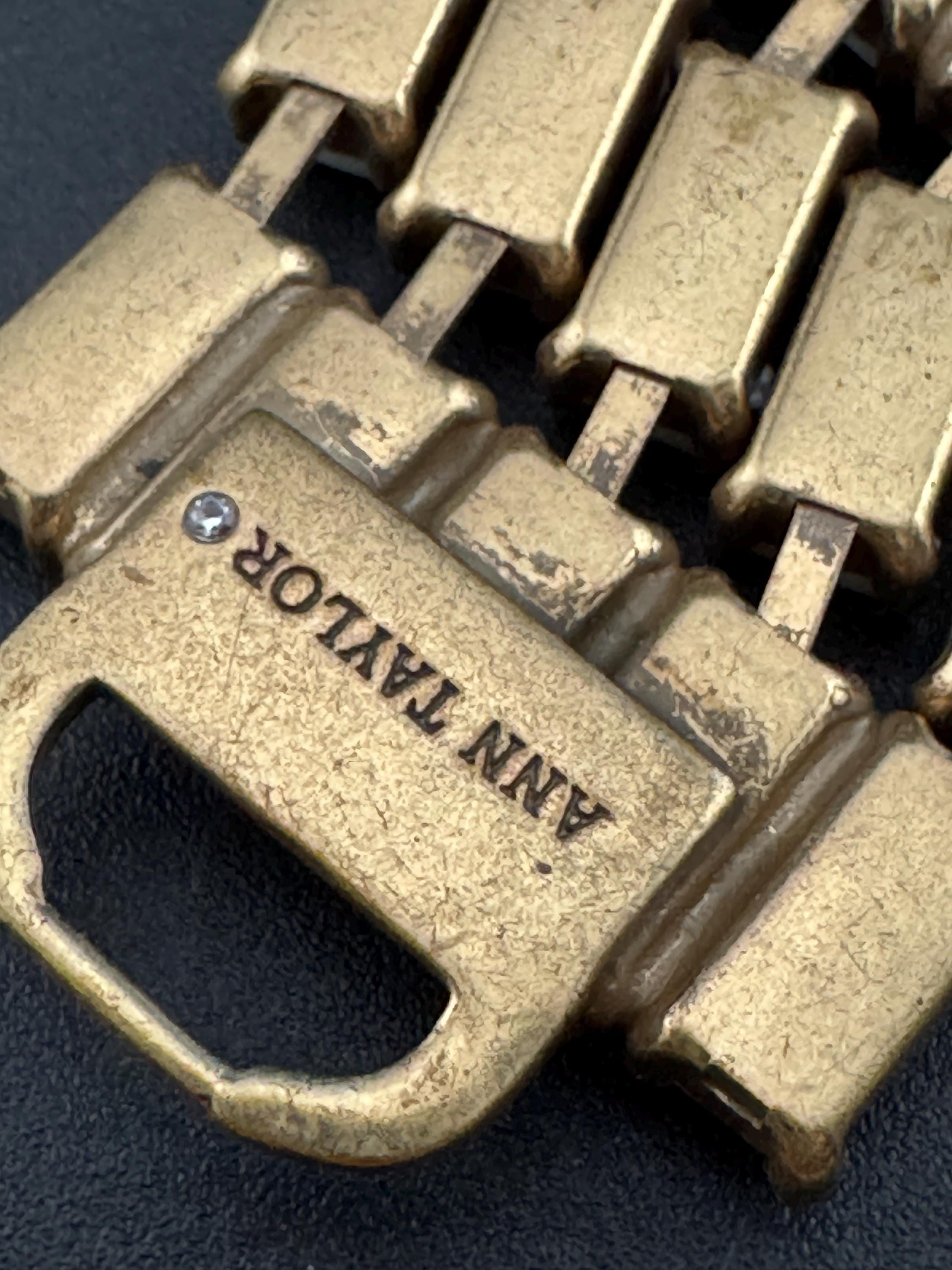 Vintage ANN TAYLOR neutral cream cabochon set wide gold tone panel link bracelet