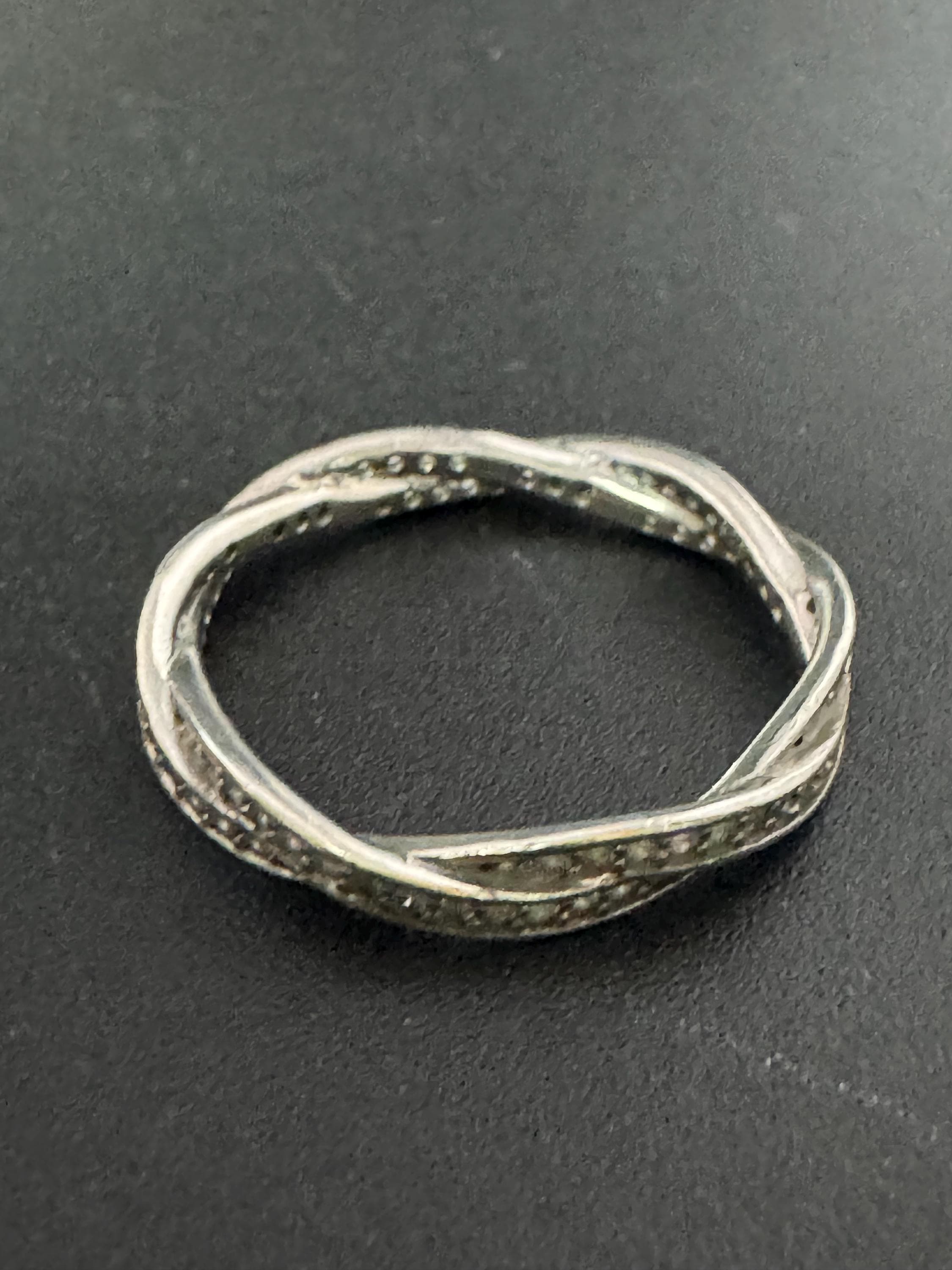 Xl Size u ideal thumb ring 925 sterling silver clear gemstone gem set dress ring 2.6 grams