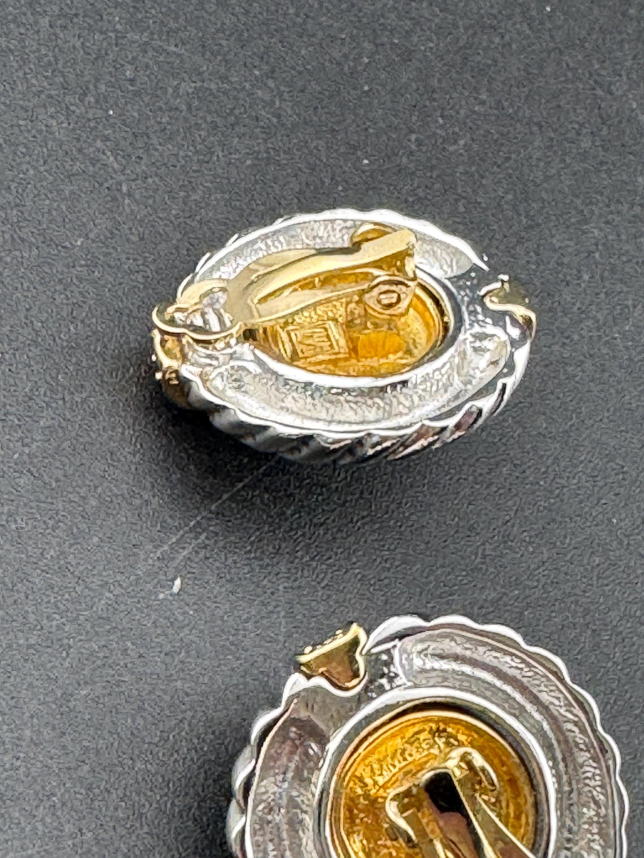 Signed wiengeroff Vintage Retro silver & Gold Tone Stud Clip On Earrings Emerald Green Diamante cabochon