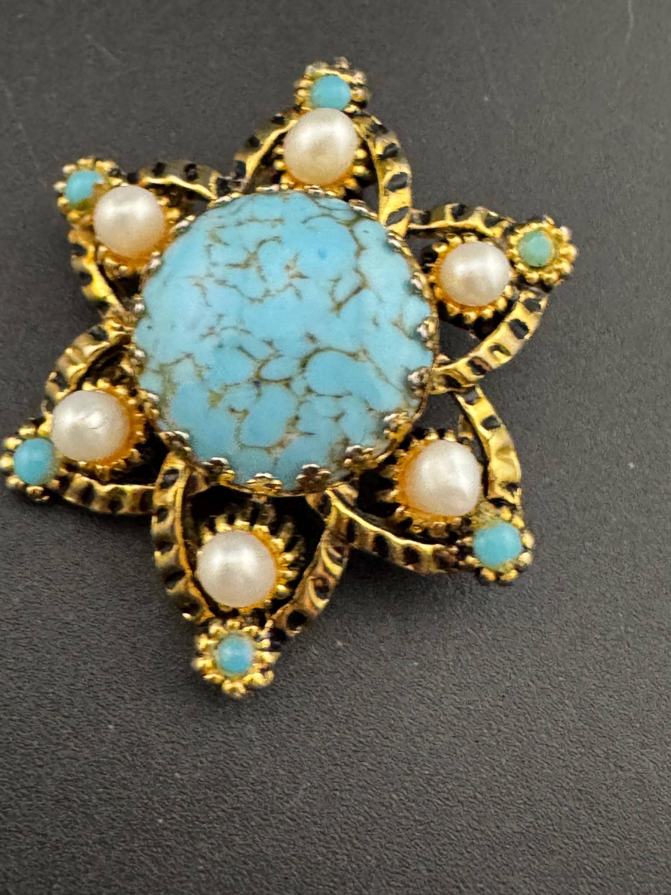 vintage mid century gold tone turquoise seed Pearl brooch 1960s 1970s