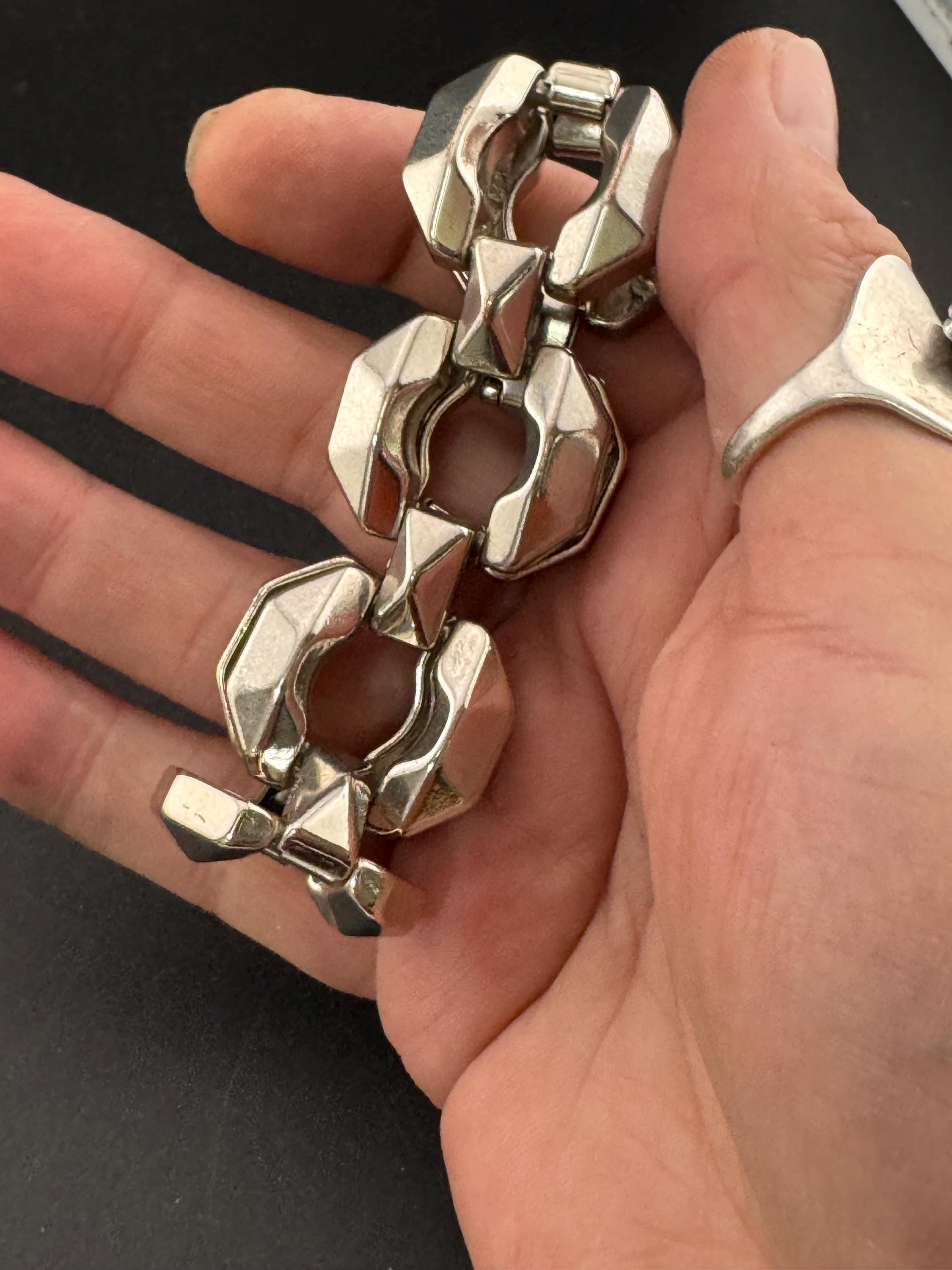 Retro modernist silver tone wide chunky geometric cable  bracelet 18.5cm 1980s 1990s