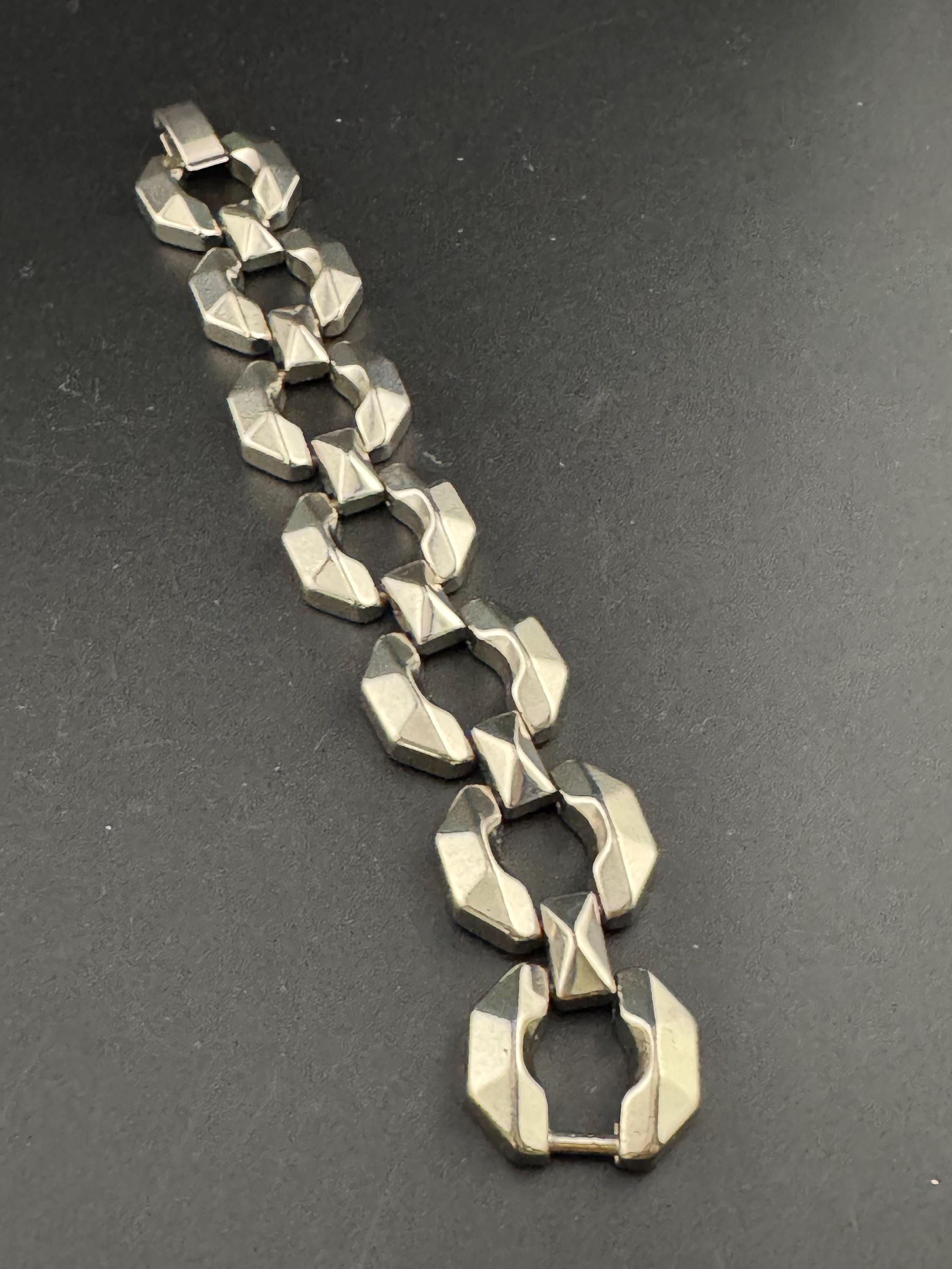 Retro modernist silver tone wide chunky geometric cable  bracelet 18.5cm 1980s 1990s