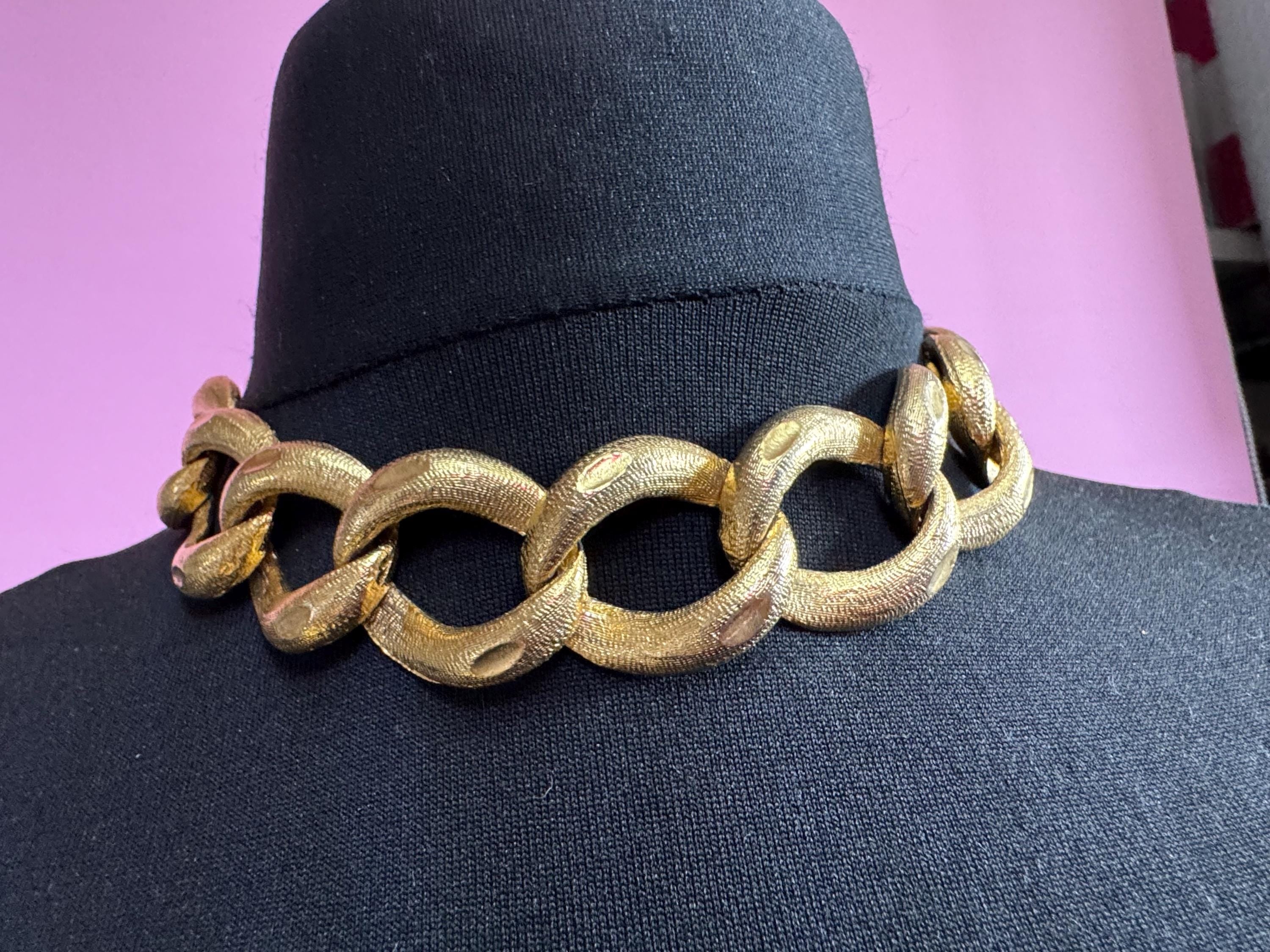 vintage weighty gold tone chunky wide chain link necklace and bracelet jewellery set