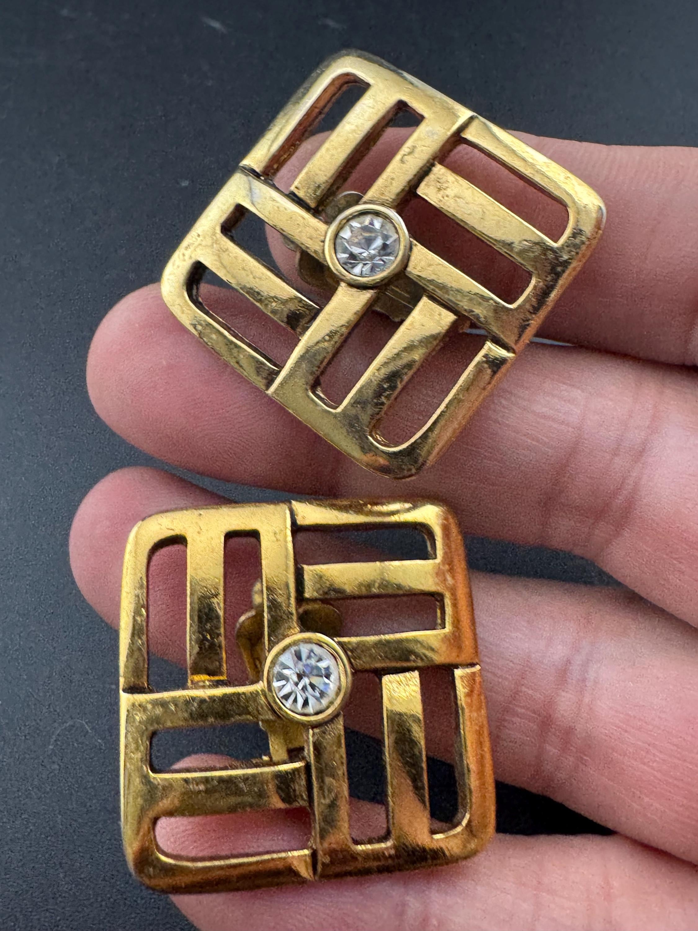 1980s modernist gold tone abstract woven square clip on diamanté stud earrings with centra rhinestone