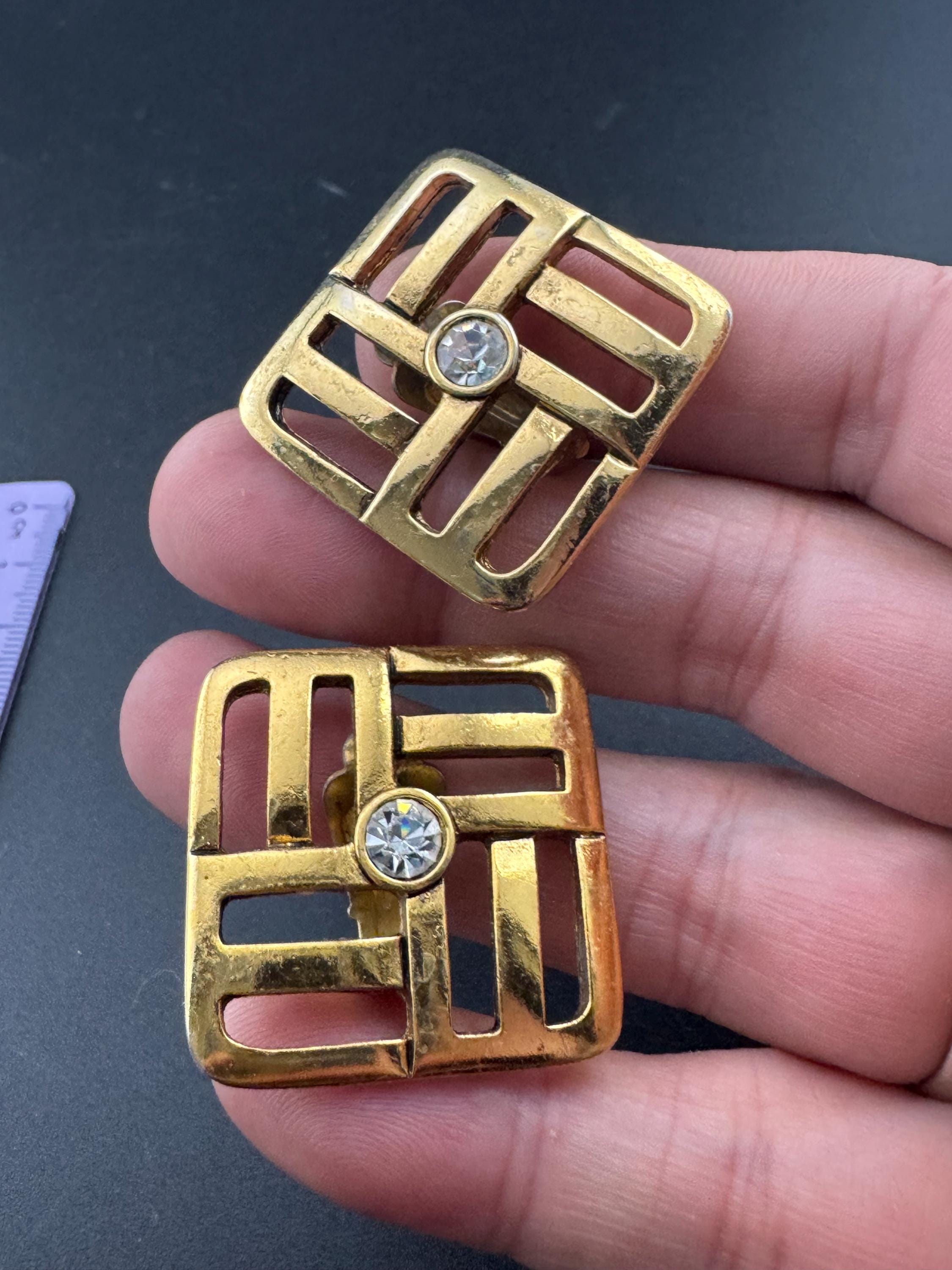 1980s modernist gold tone abstract woven square clip on diamanté stud earrings with centra rhinestone