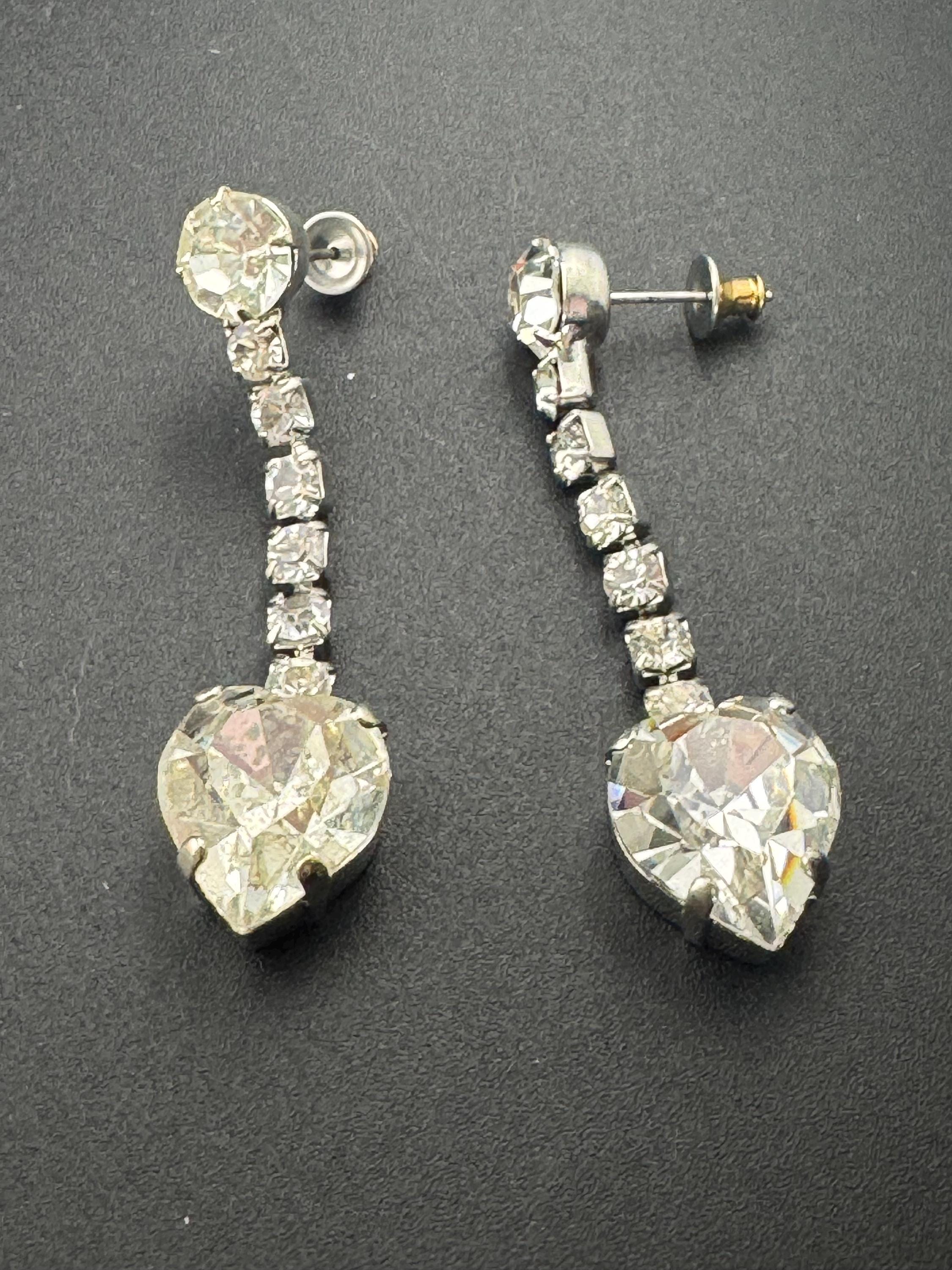 Retro clear claw set rhinestone paste diamanté dangly drop pierced heart earrings , silver tone