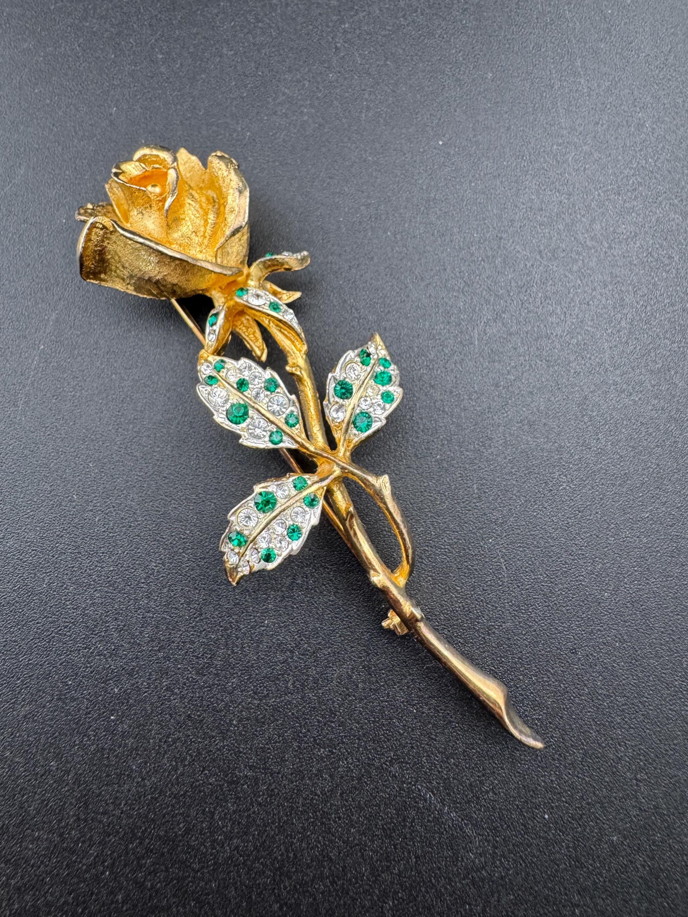 Signed Carven Paris Vintage Rose Brooch: Emerald Rhinestones, Gold Tone