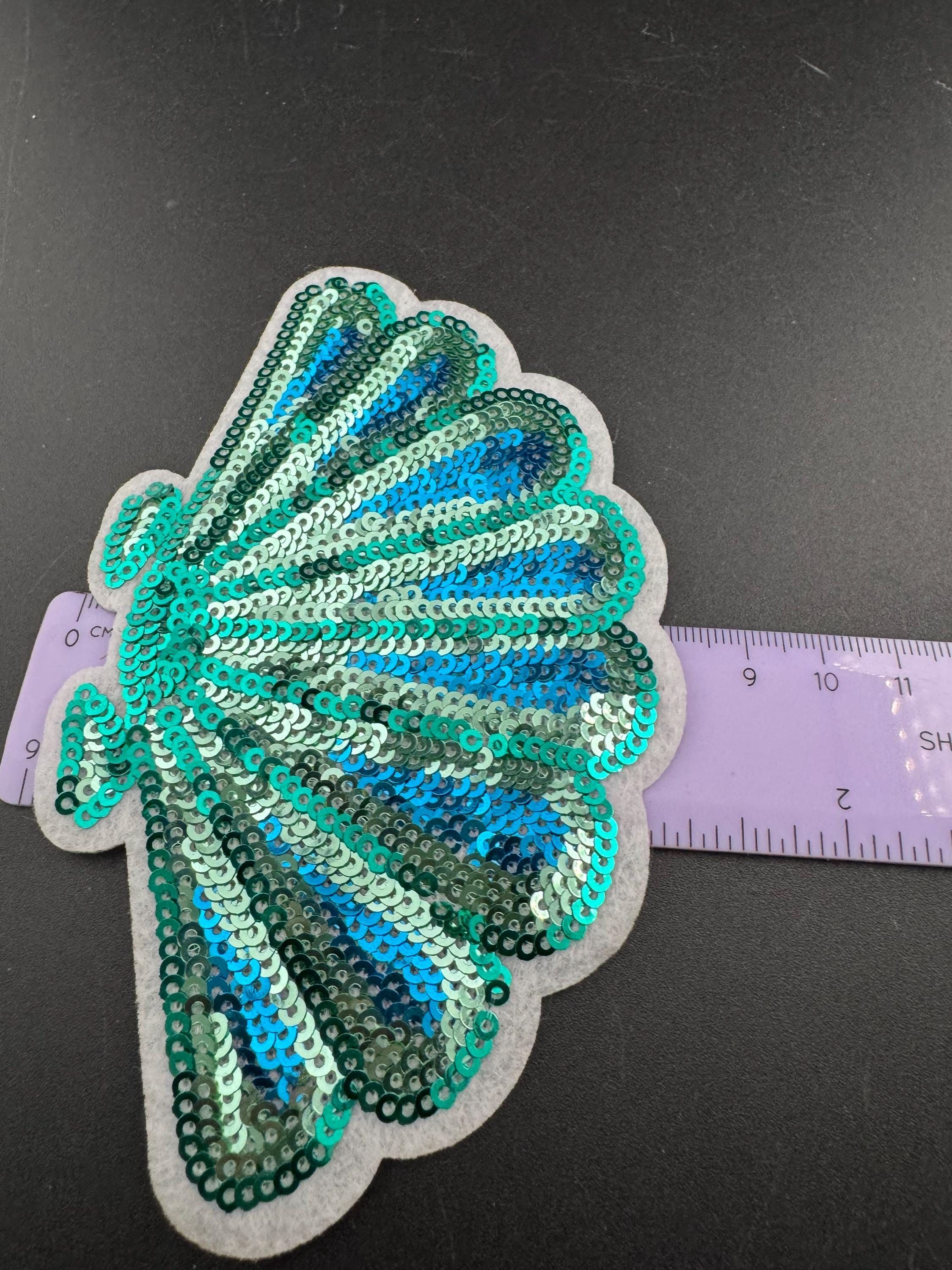 1 x large turquoise blue and green sequin iron On Nautical sea scallop sea shell sequinned Patch 12 x 8cm sewing craft appliqué