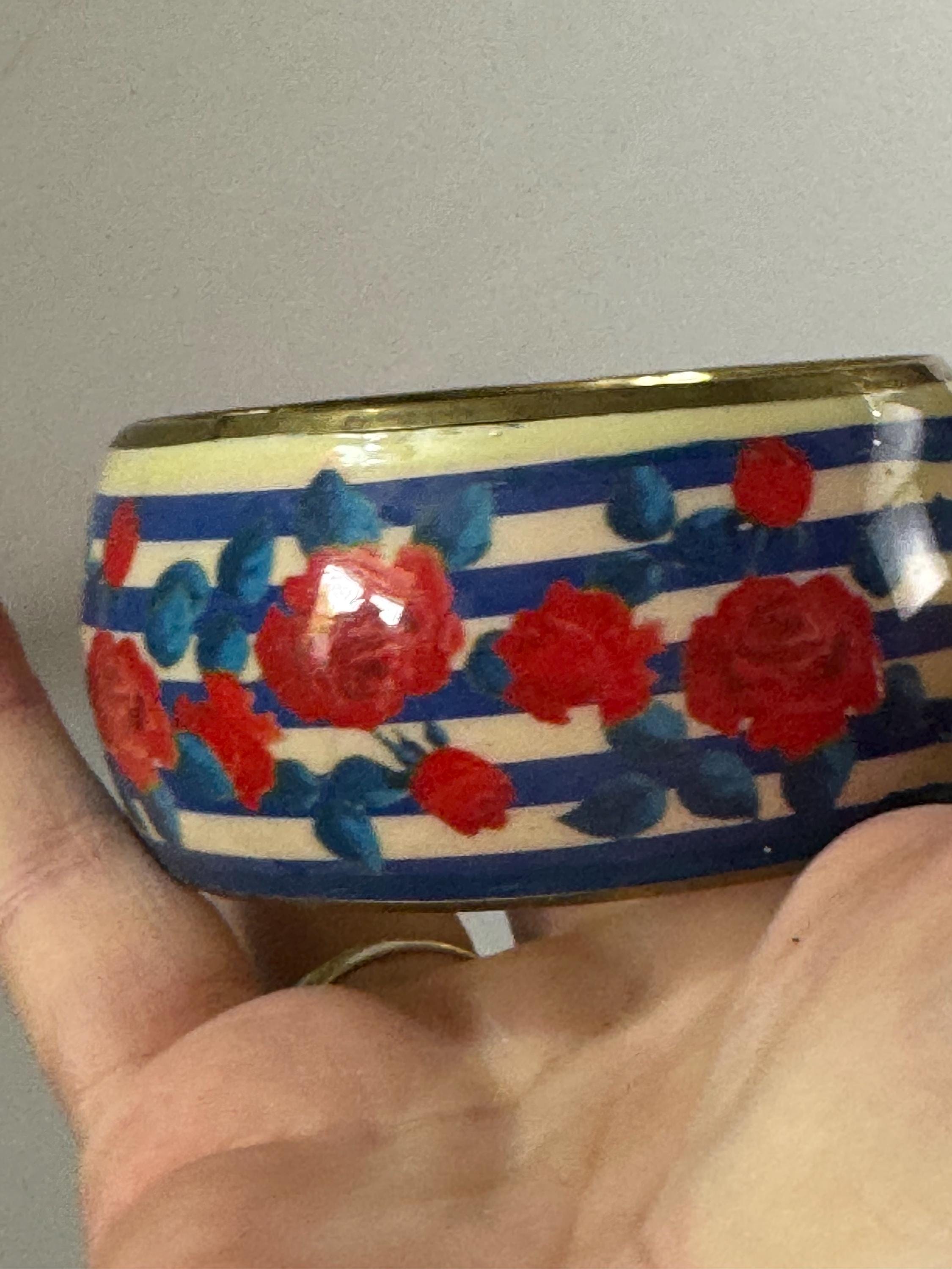Retro red floral roses blue striped  brass metal wide acrylic plastic wide summer bangle