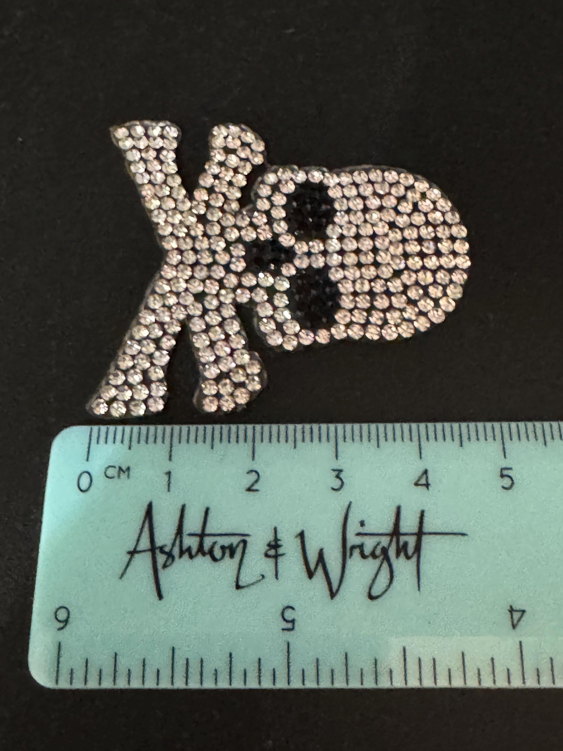 Diamanté Crystal Skull & Crossbones Patch: Iron-On Pirate Applique