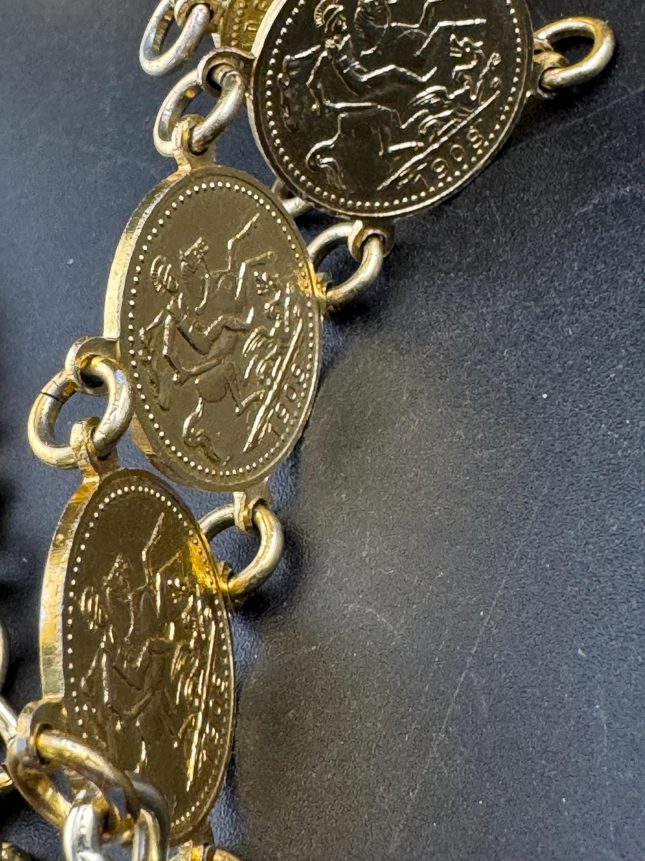 Vintage 1970s Lightweight aluminium gold tone chain link adjustable fashion coin belt 85-102cm