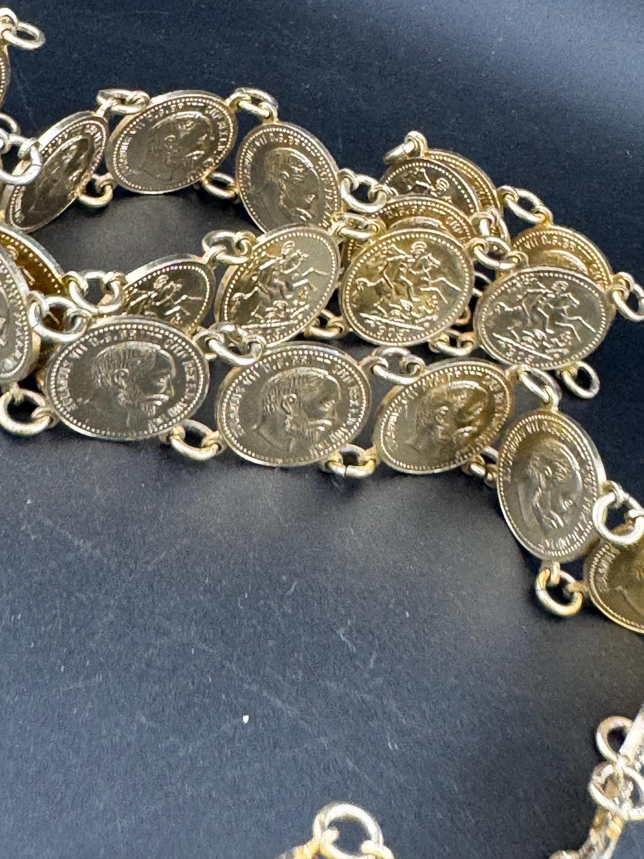 Vintage 1970s Lightweight aluminium gold tone chain link adjustable fashion coin belt 85-102cm