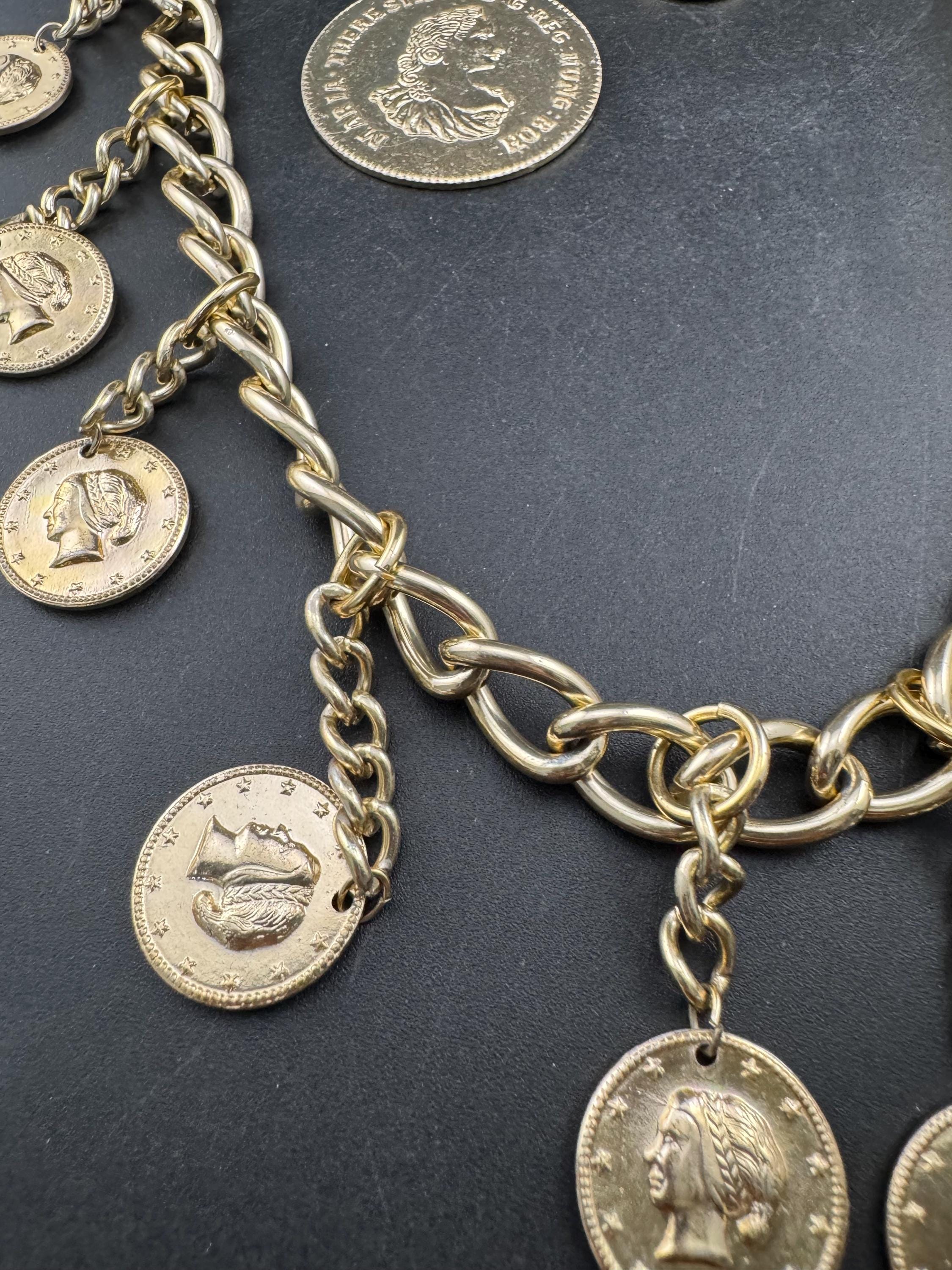 Vintage 1960s Lightweight aluminium gold tone chain link adjustable fashion coin belt 88-94cm