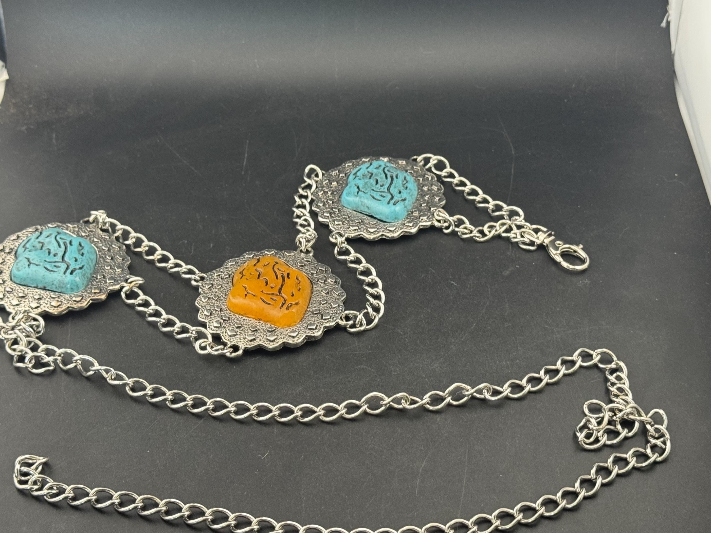 Vintage Southwestern Belt: Silver Tone Chain with Turquoise Amber Cabochons