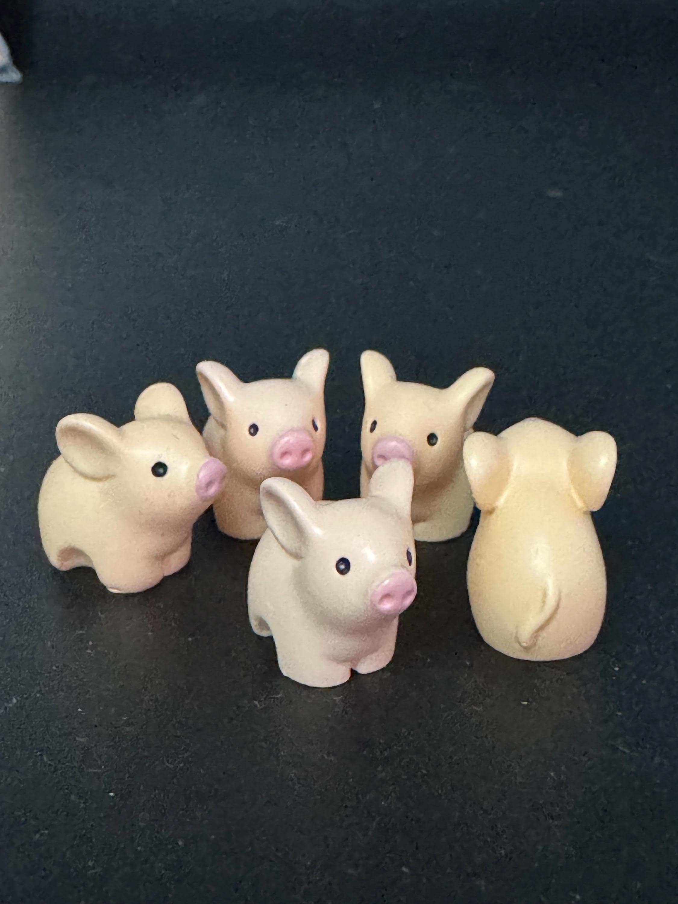 5 x miniature pig piglet figures cake topper farmyard dollshouse decorations for scenery
