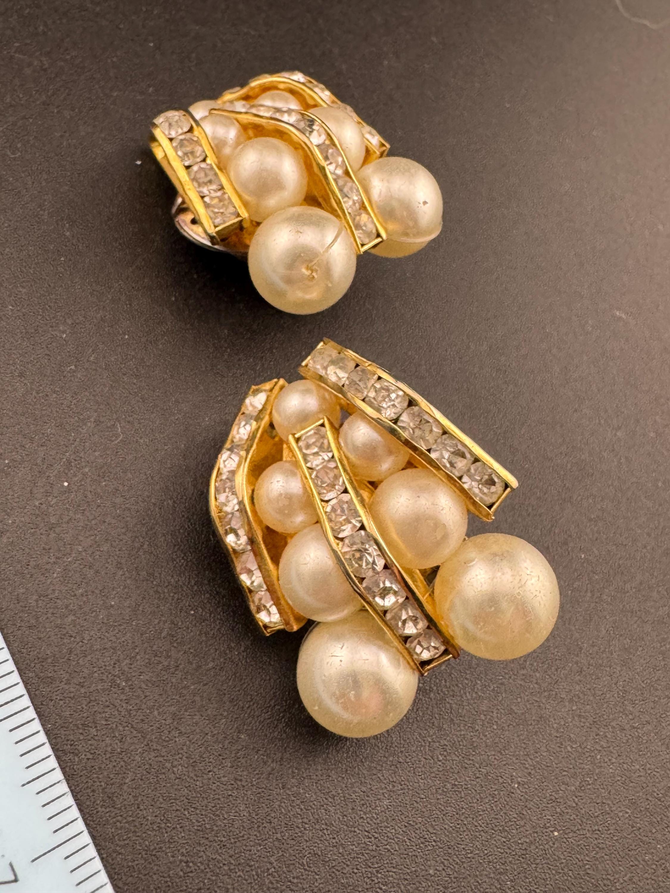 Vintage White Pearl channel set rhinestone ornate high end stud clip on Earrings