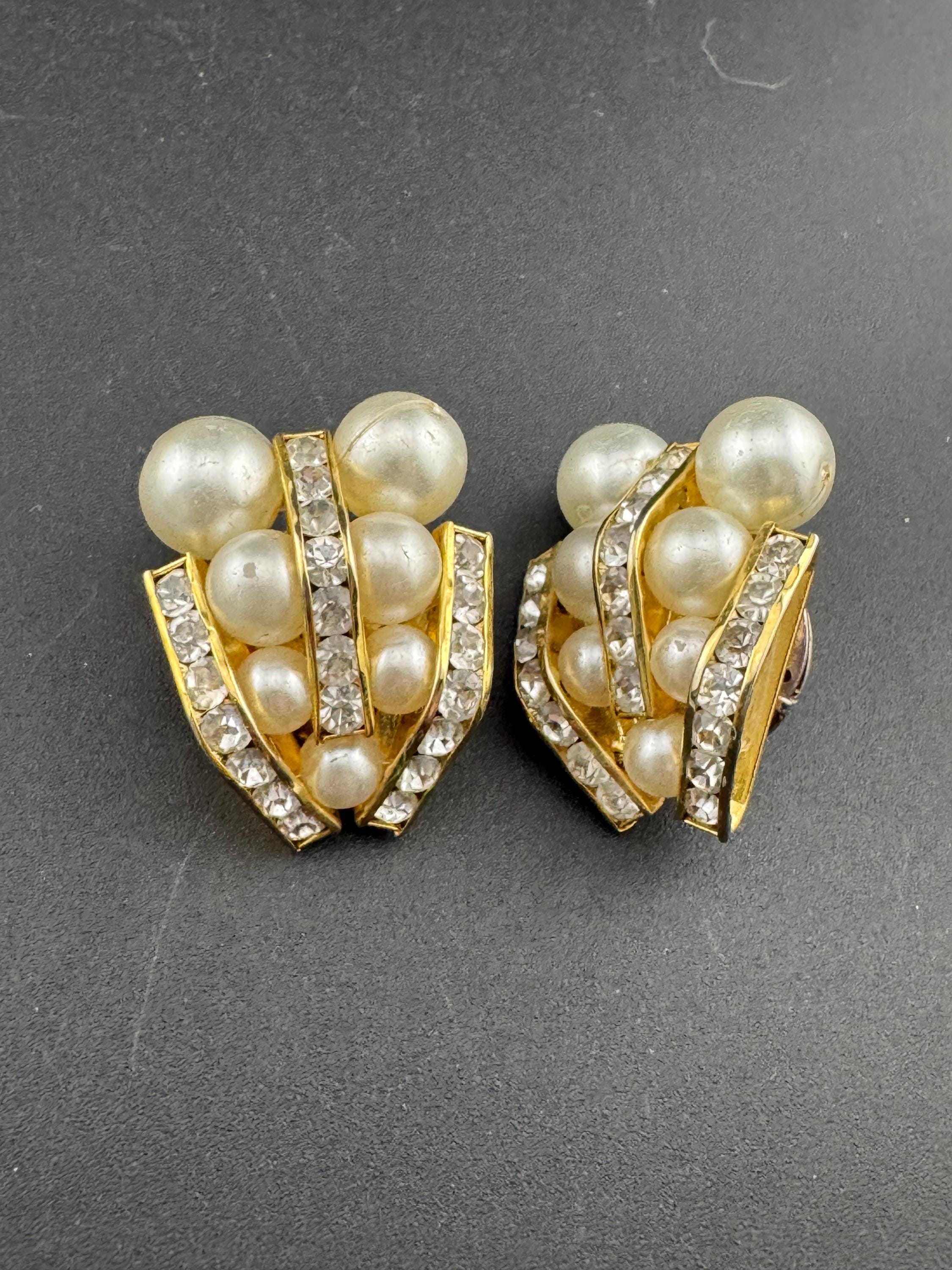 Vintage White Pearl channel set rhinestone ornate high end stud clip on Earrings