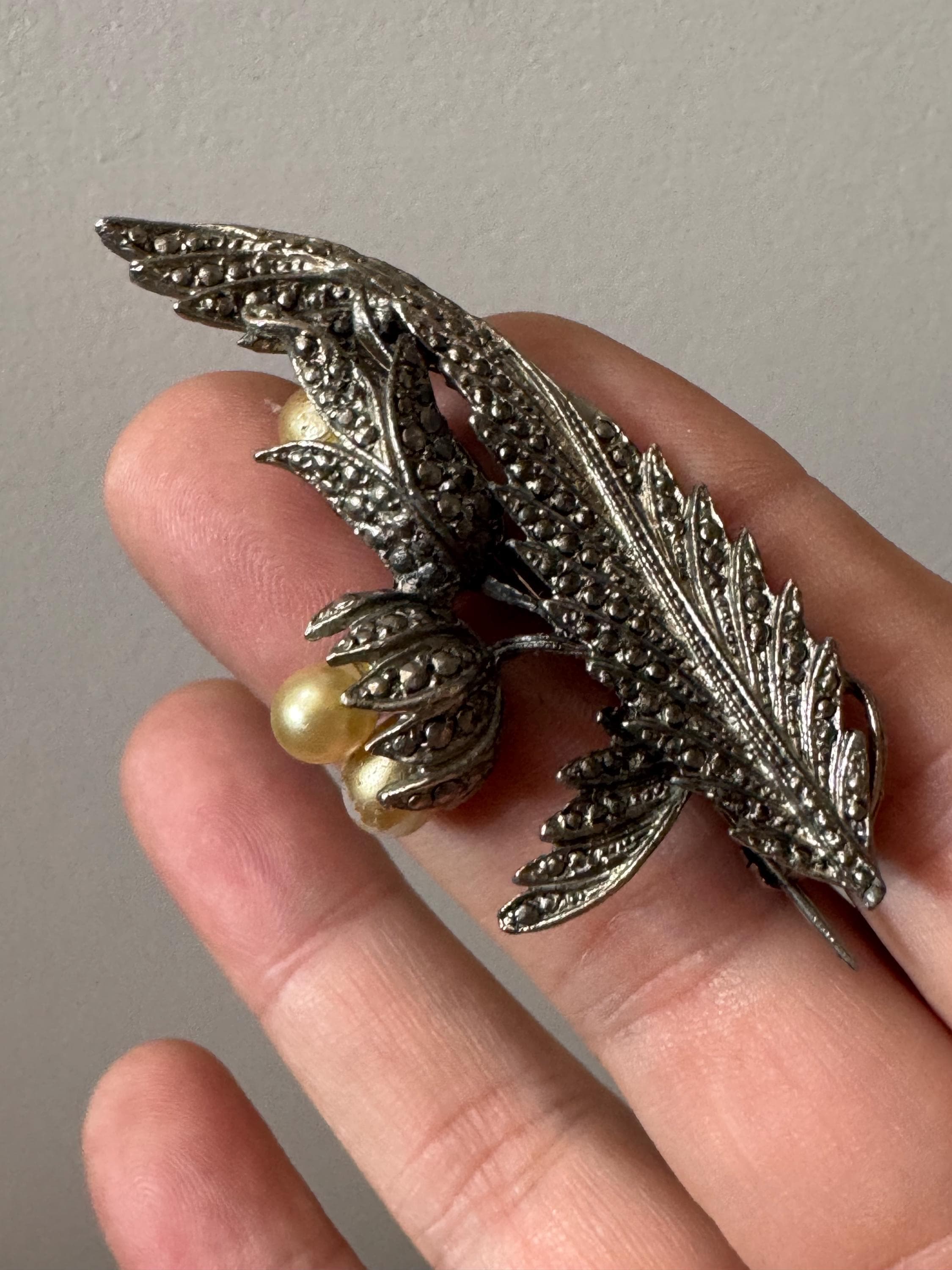 Vintage Faux Marcasite Brooch: Silver Tone Abstract Faux Pearl Pin