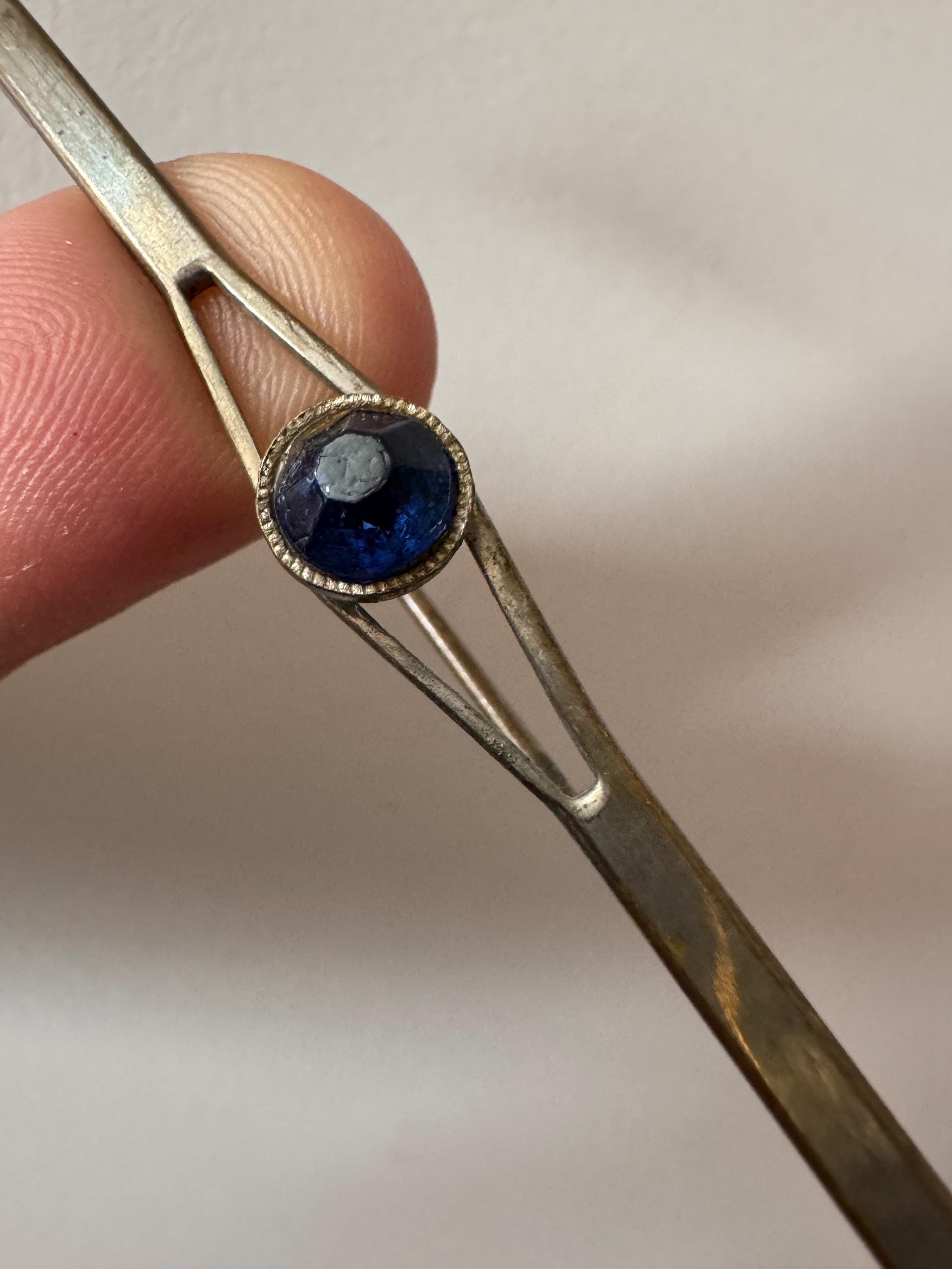 Art Deco Sapphire Blue Diamante Paste Brooch: 1920s Bar Pin