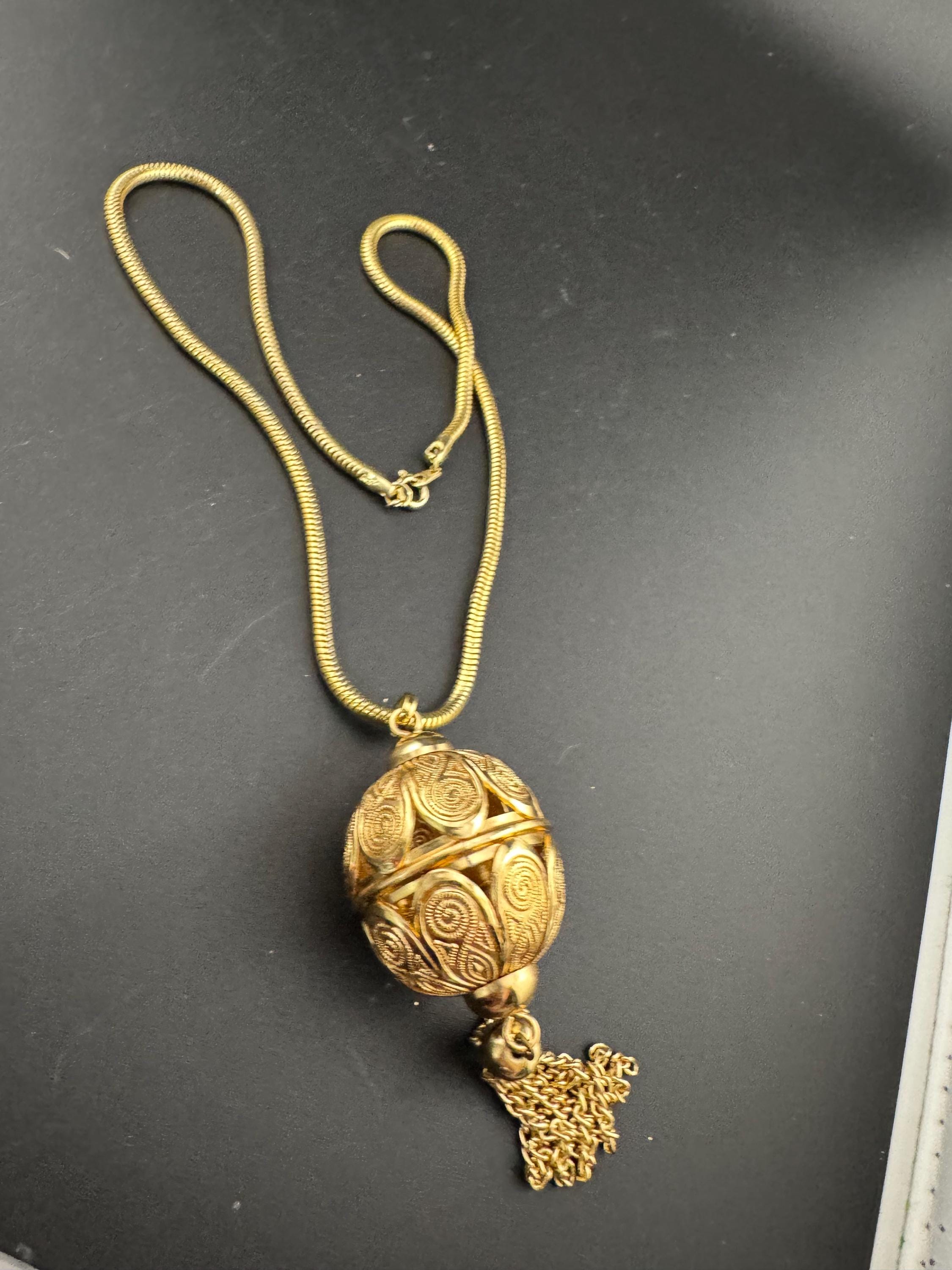 Vintage long round tube mesh link gold tone ornate cage ball tassel pendant necklace 70s
