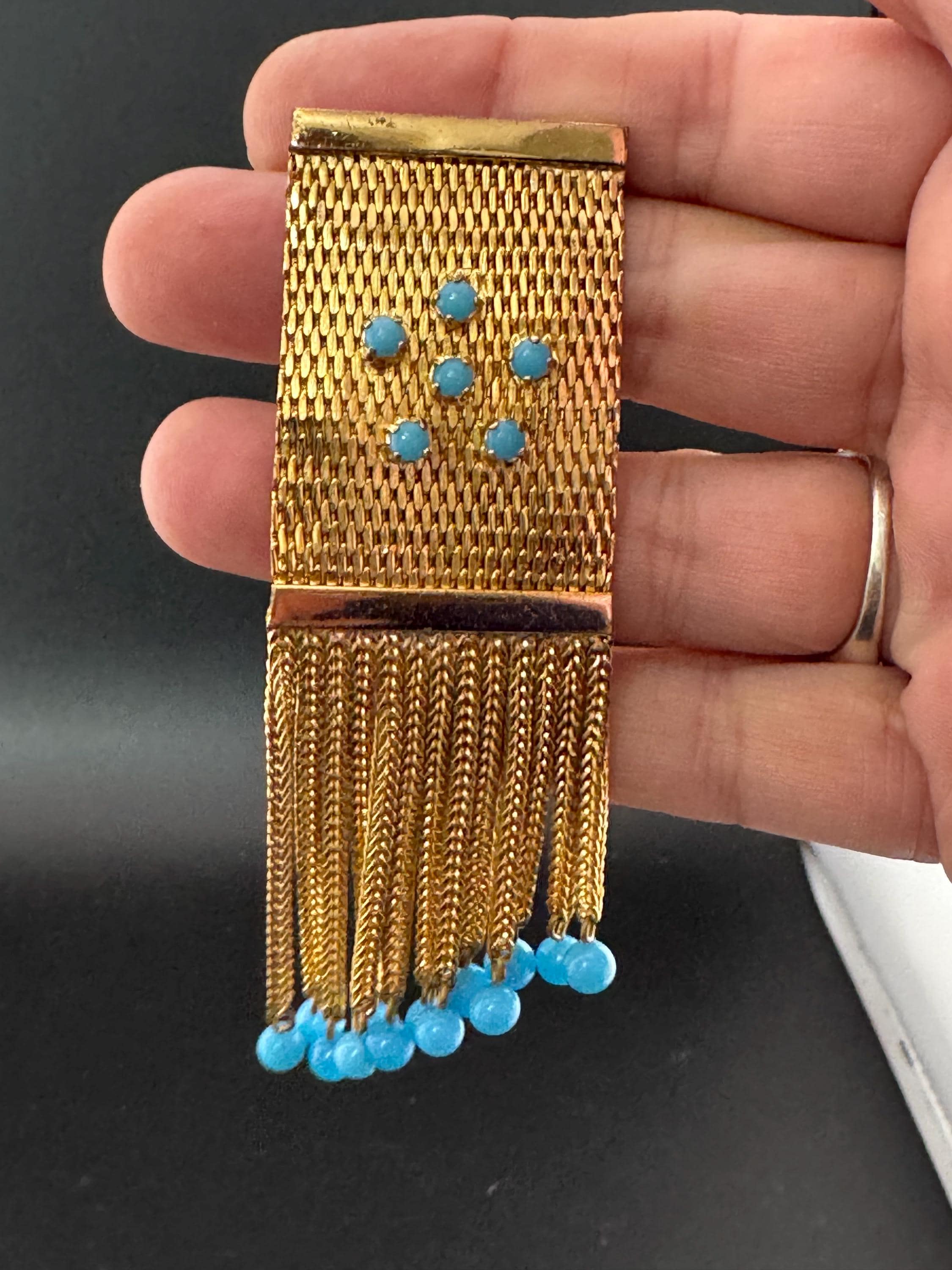 vintage modernist mid century gold tone 9cm mesh waterfall brooch set with turquoise paste