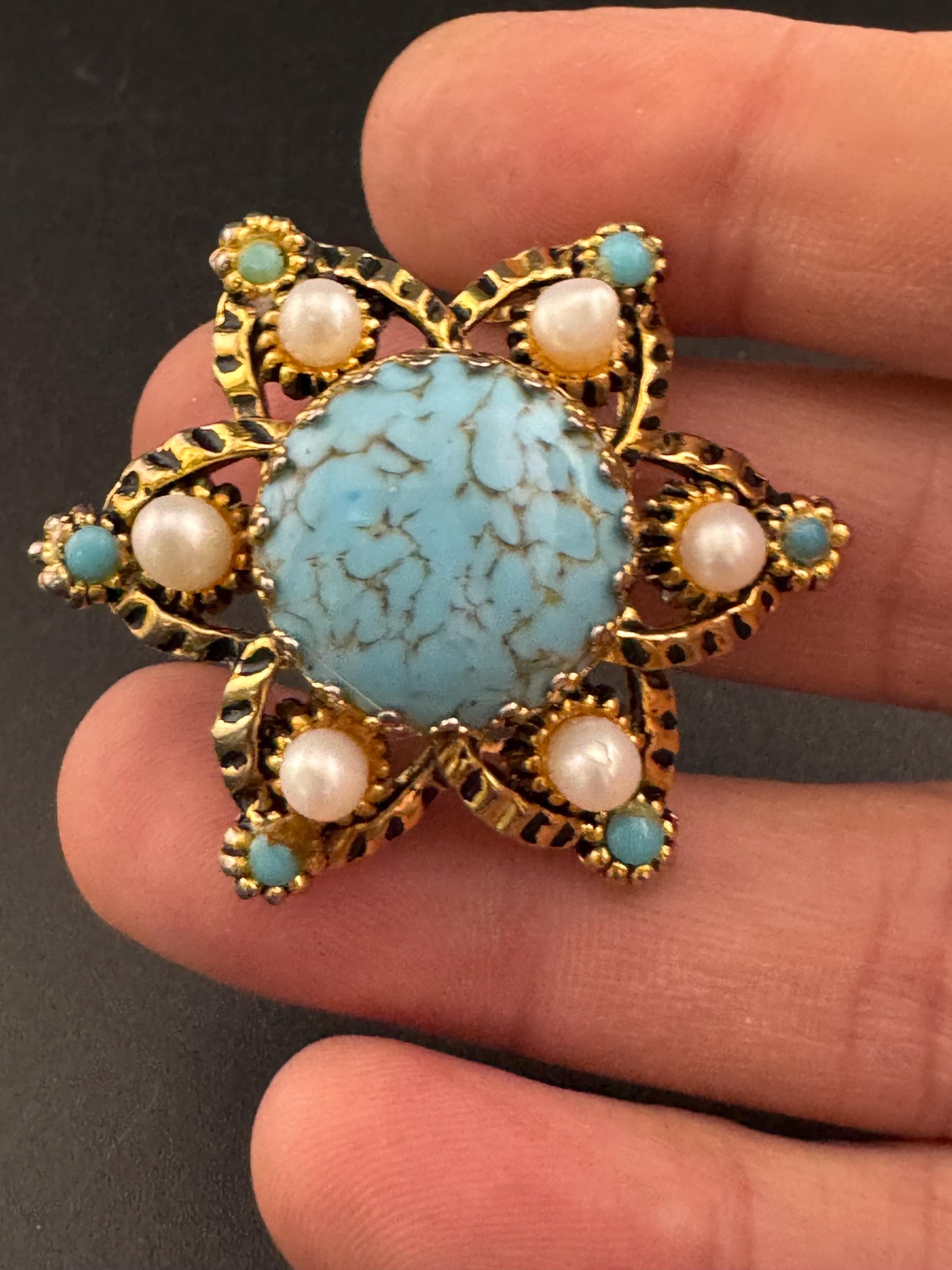 vintage mid century gold tone turquoise seed Pearl brooch 1960s 1970s