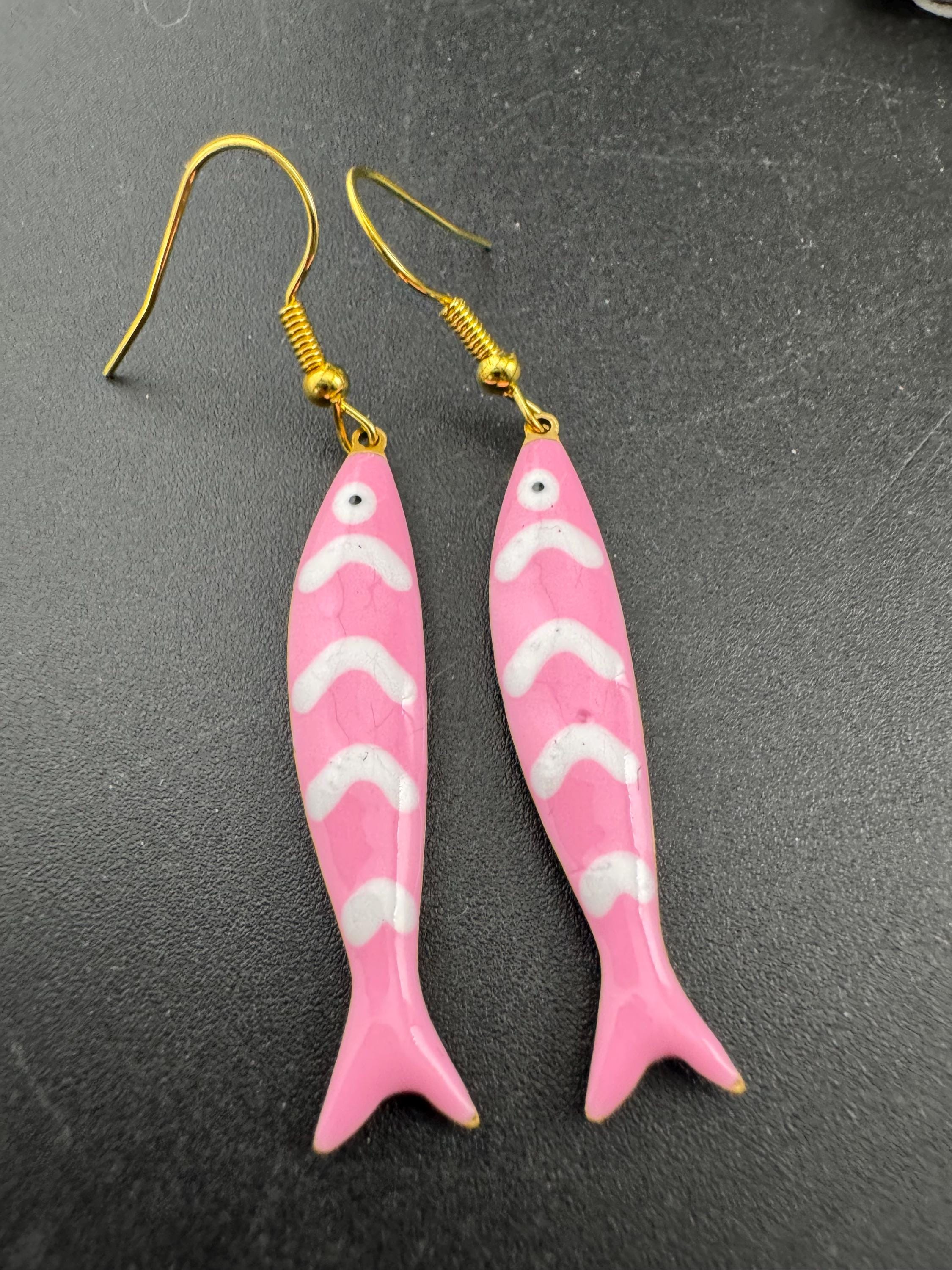 Nautical pink enamel gold tone sardine fish drop charm earrings for  pierced ears