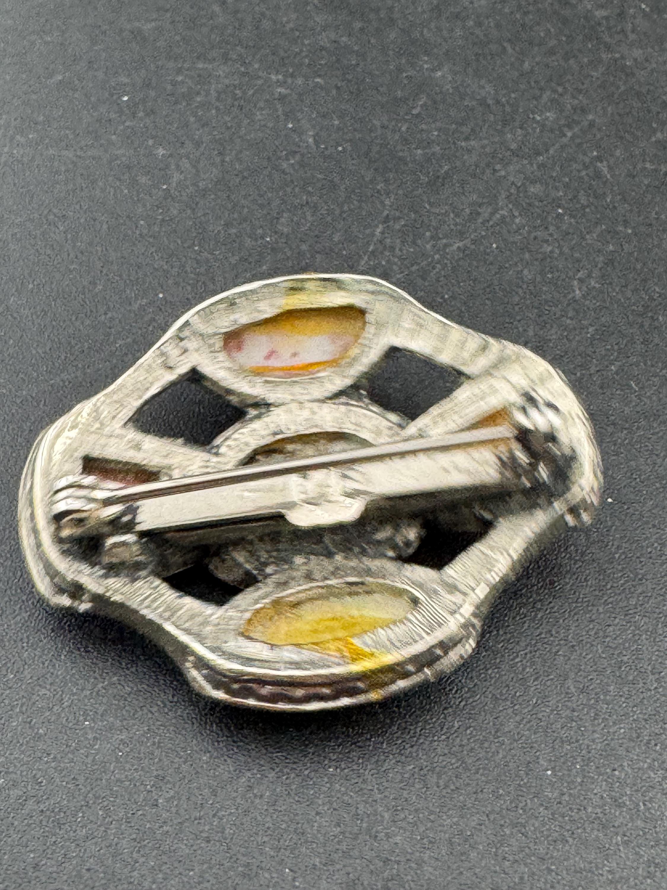 Vintage silver tone Scottish faux agate pebble glass brooch