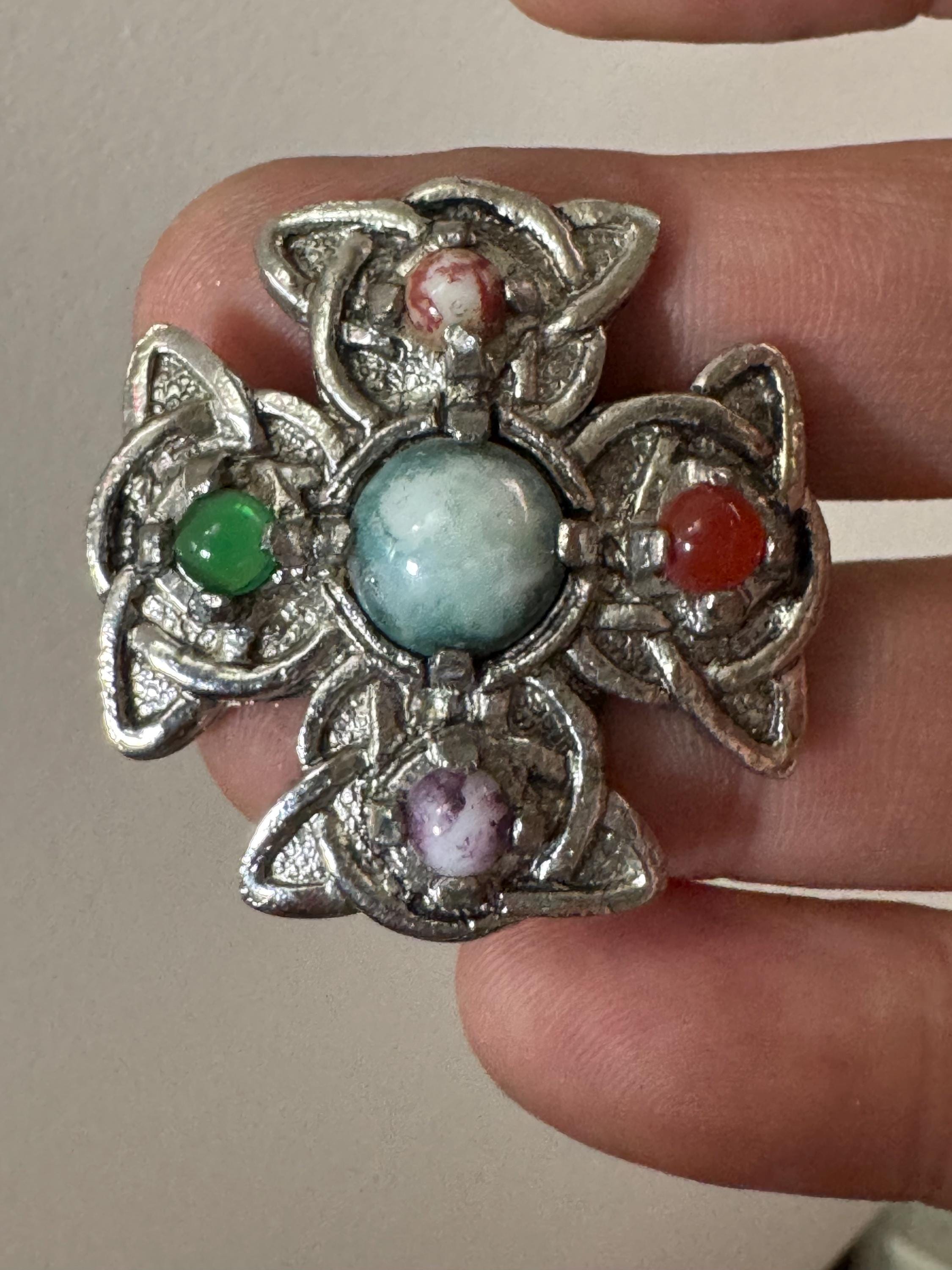 Vintage silver tone Scottish faux agate pebble glass Celtic cross brooch