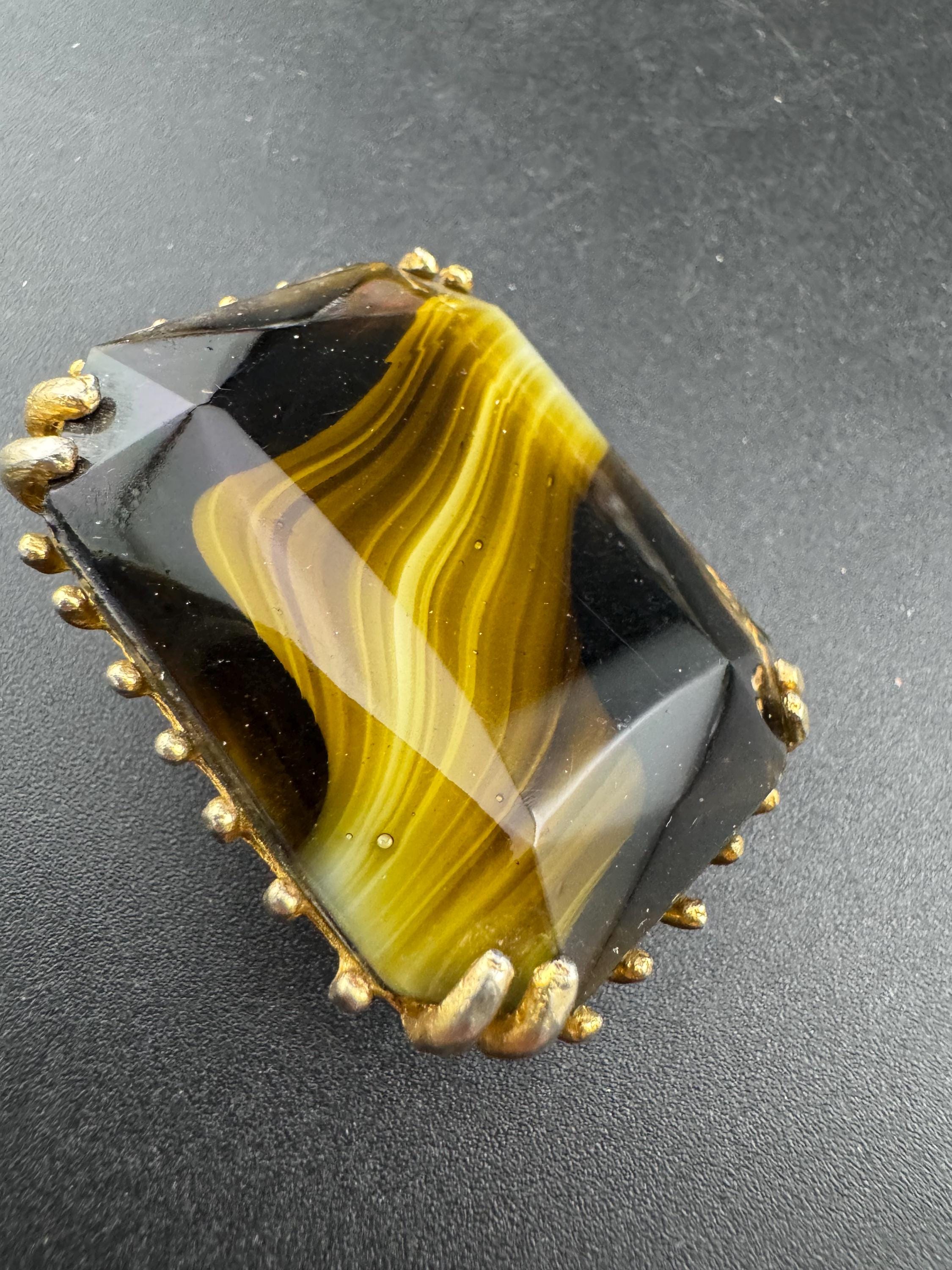 Vintage Celtic Brooch: Faux Agate Givre Glass, Scottish Style