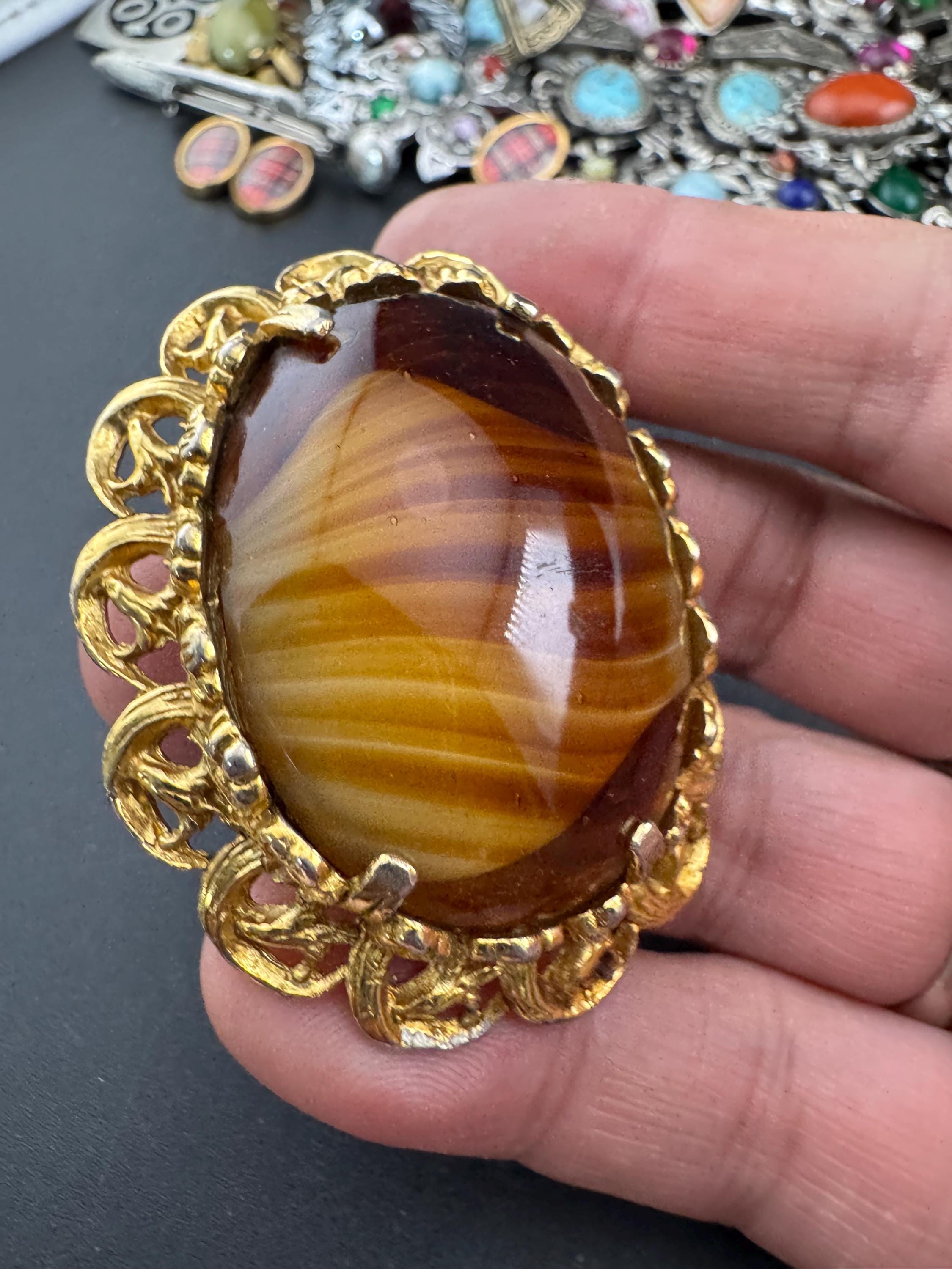 Vintage Oversized Celtic Brooch: Faux Agate Givre Glass, 1960s