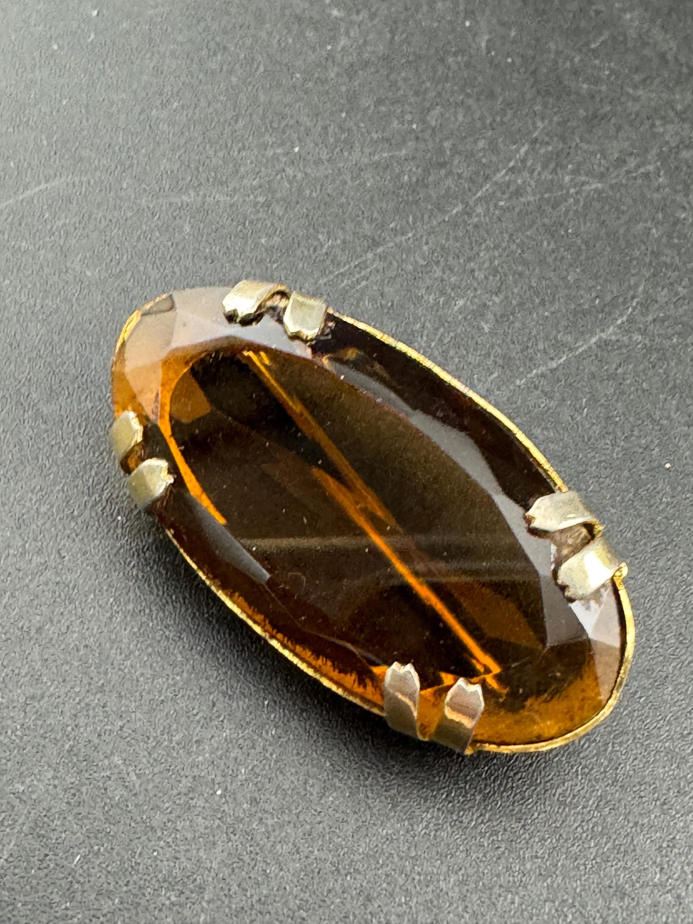 Gold tone oval cognac glass brooch large brown cabochon vintage 4cm