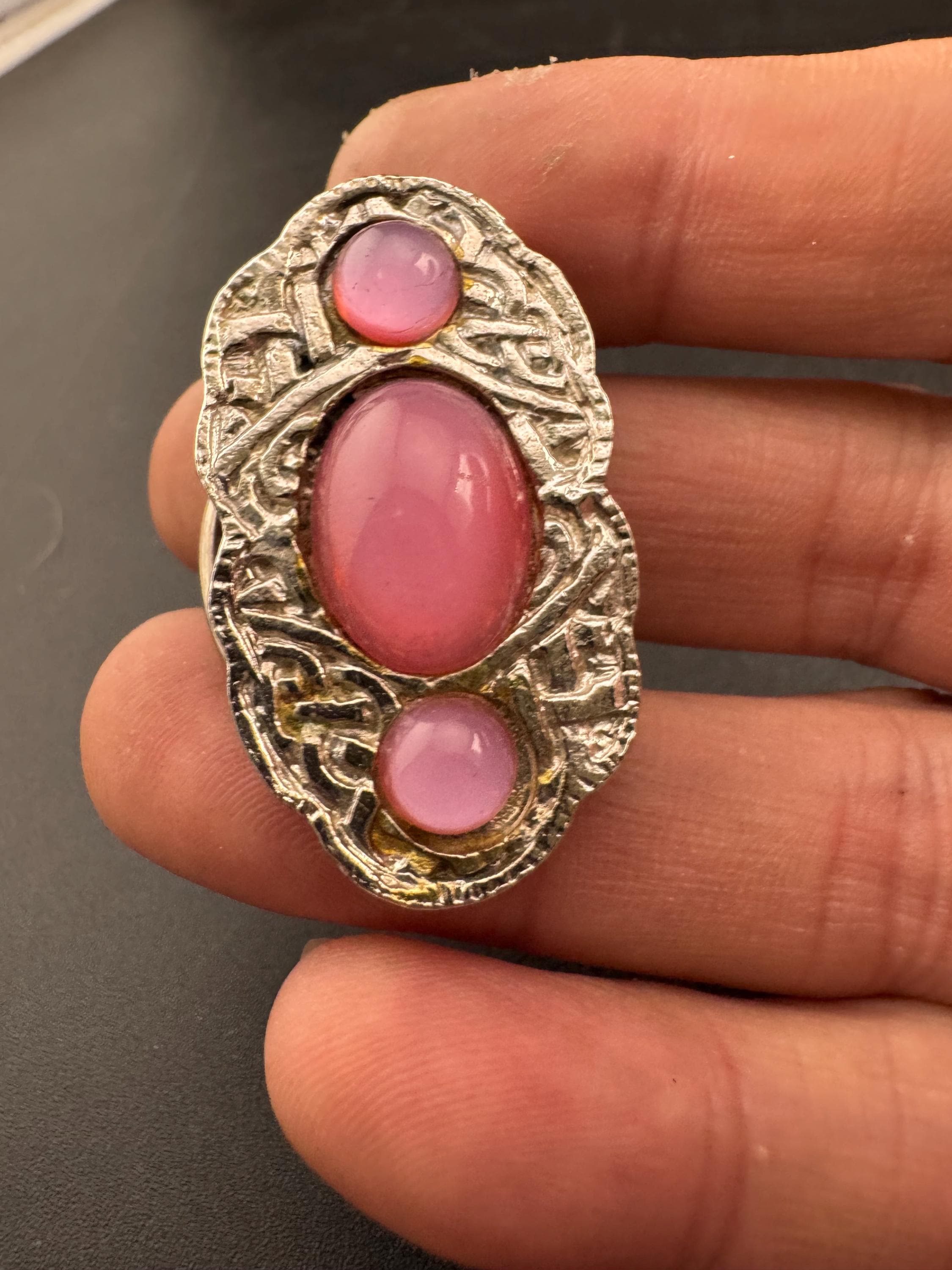 Scottish, Celtic style Scarf Ring Clip silver Tone set with pink cabochons