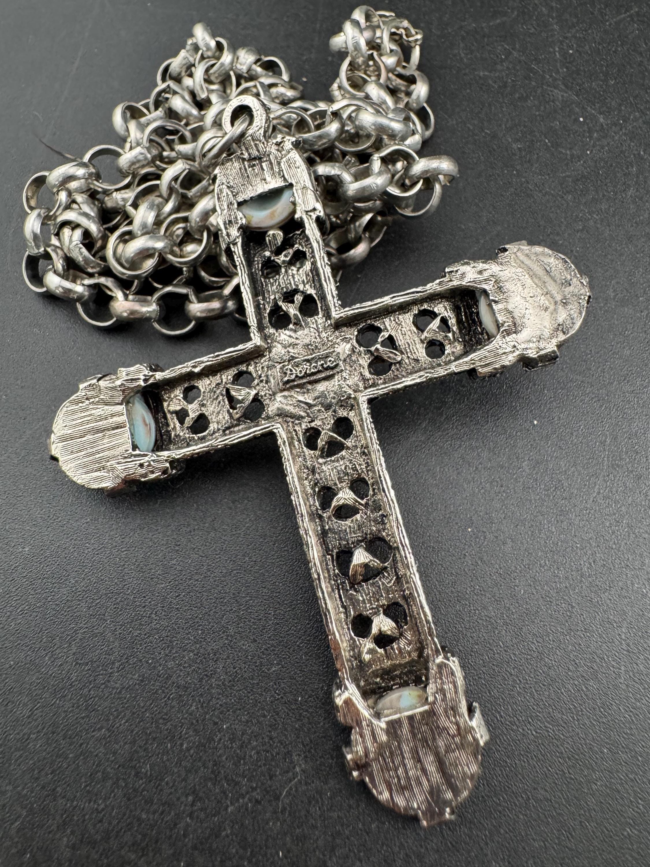 Vintage Dorene Celtic Cross Pendant: Marbled Faux Gemstone, Silver Tone