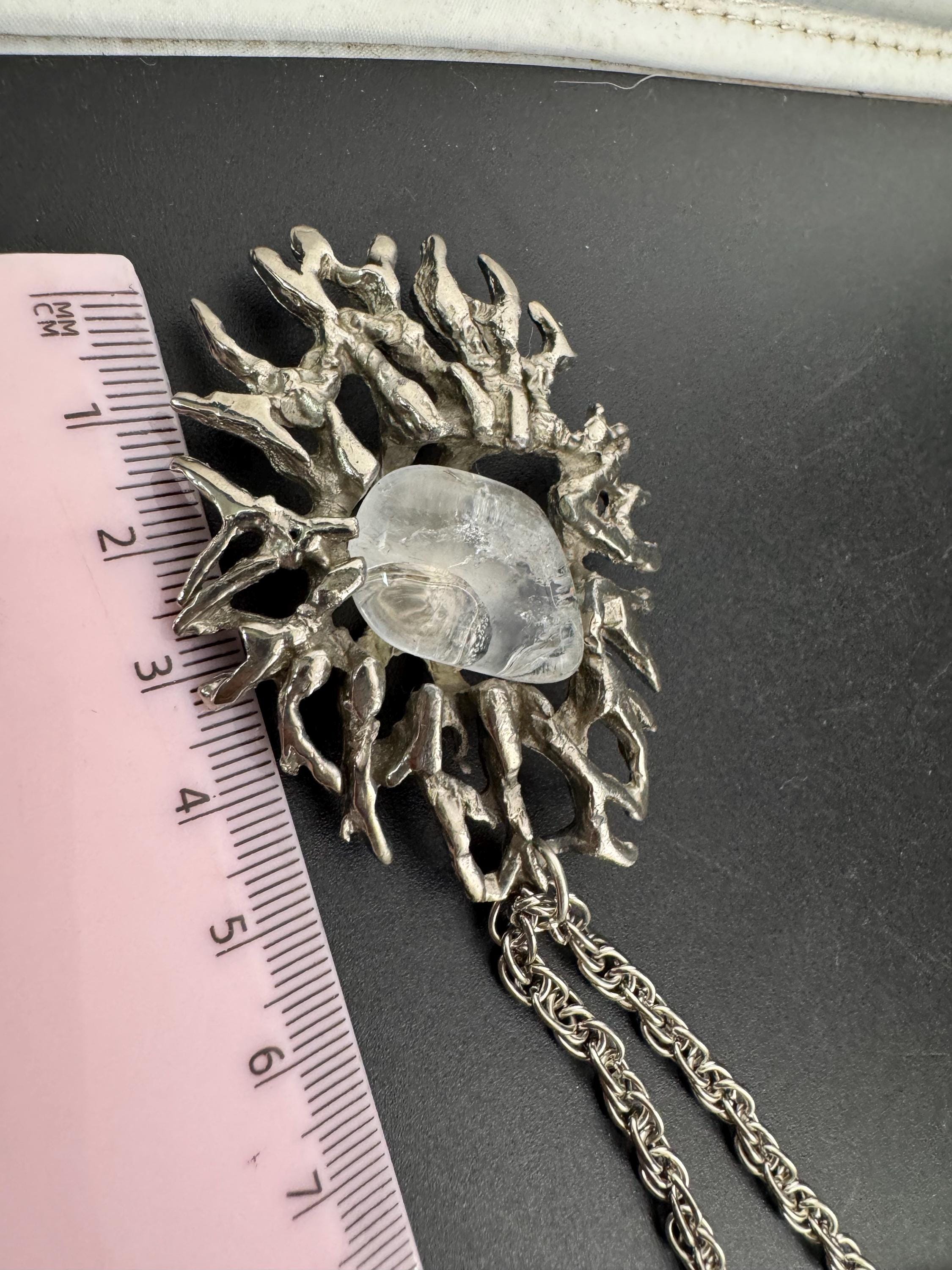 Vintage Modernist silver tone Steel pendant necklace set with clear quartz gemstone brutalist surround