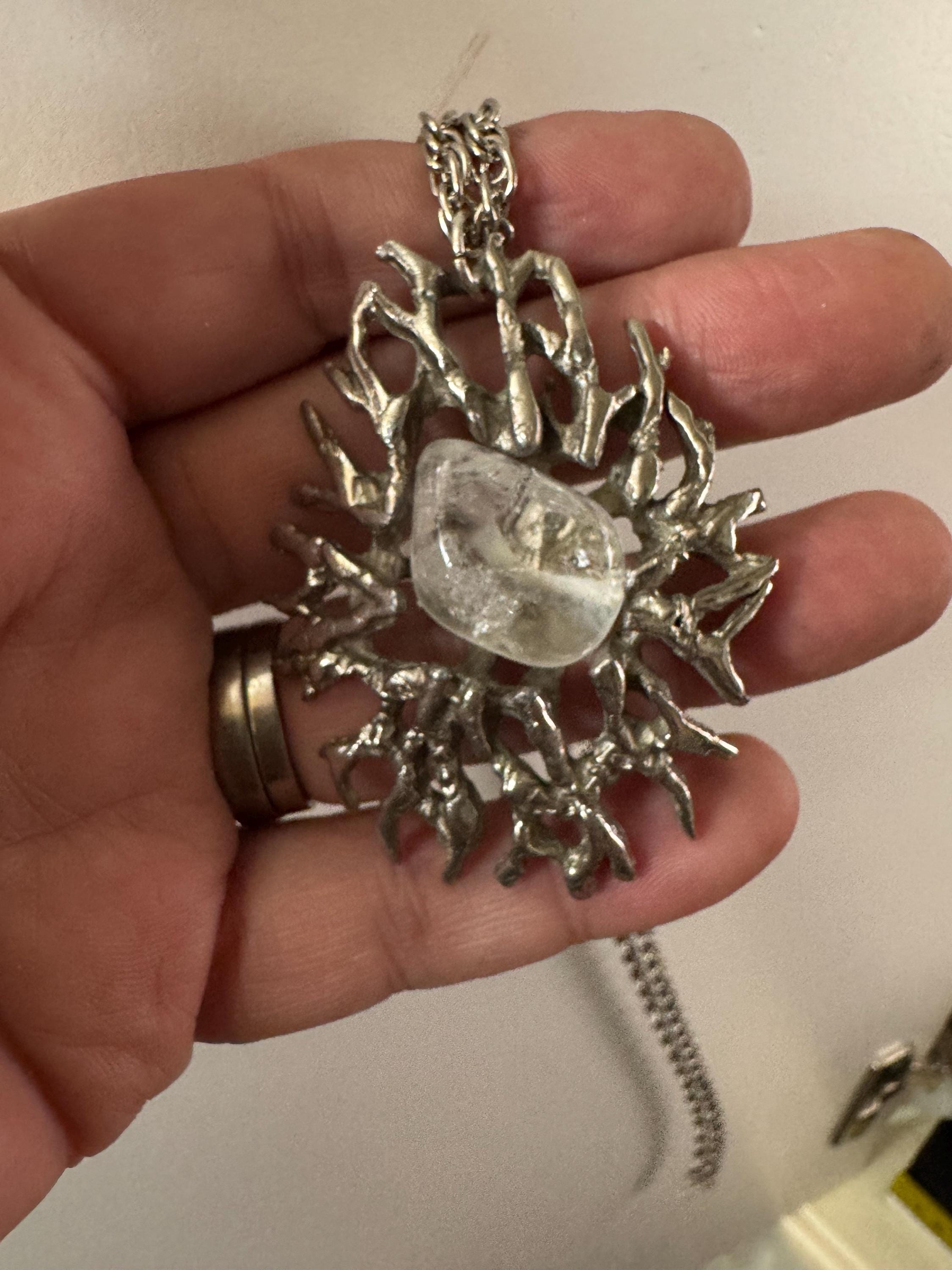 Vintage Modernist silver tone Steel pendant necklace set with clear quartz gemstone brutalist surround