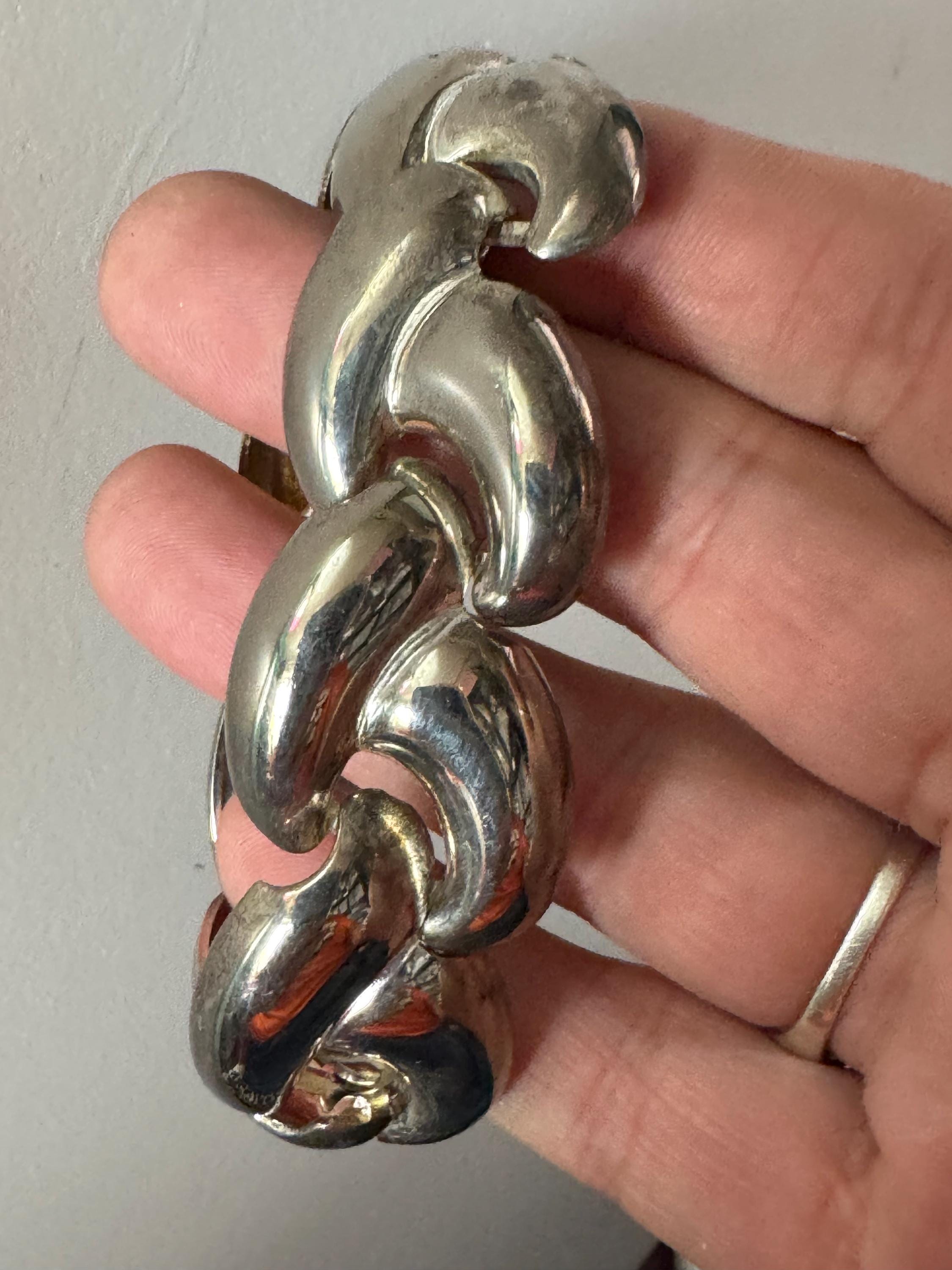 Early retro modernist silver tone embossed wide chunky statement bracelet 18.5cm 1980s 1990s