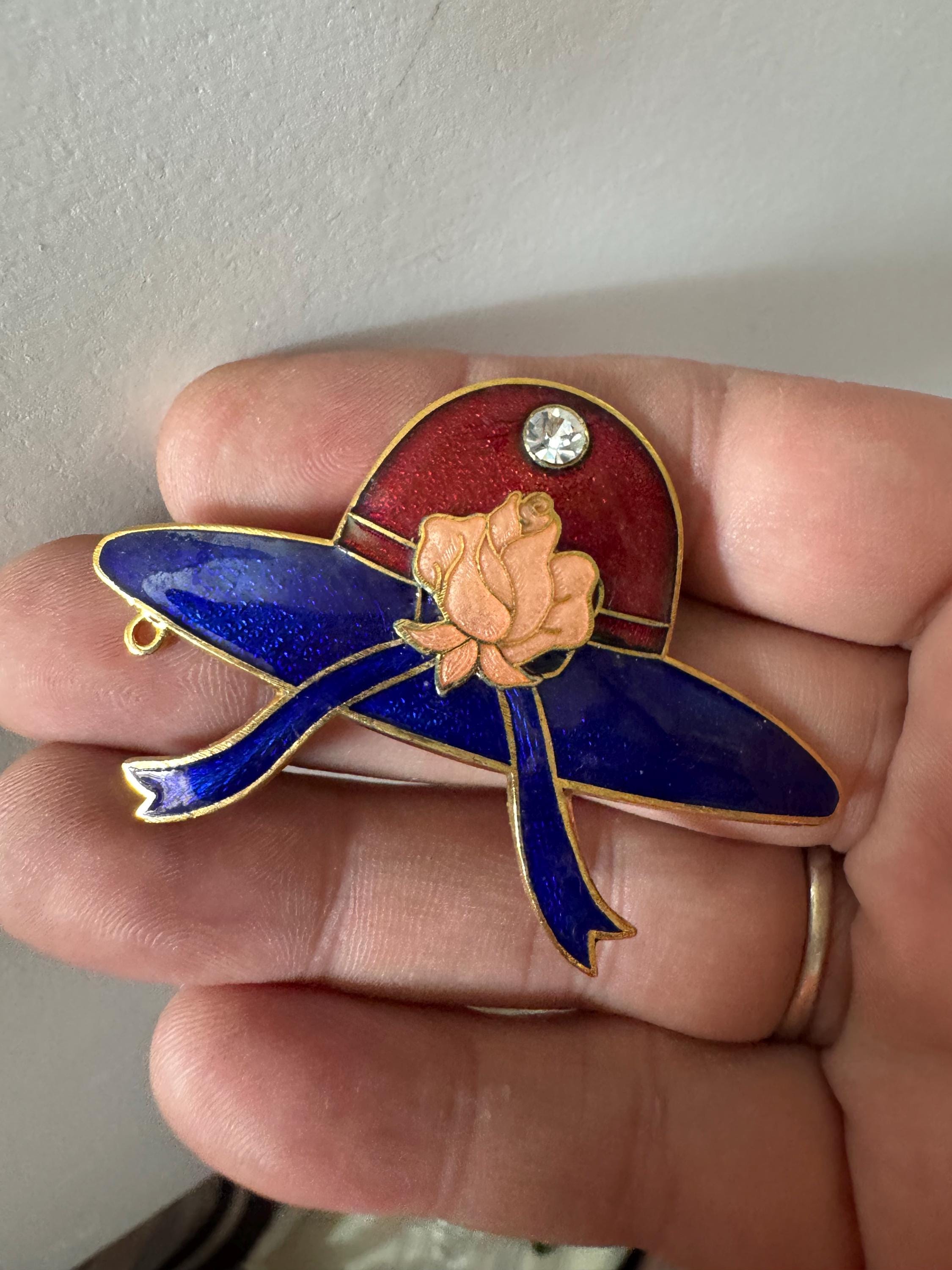 1980s novelty ladies hat blue and red cloisonné enamel gold tone brooch unused old shop stock boxed