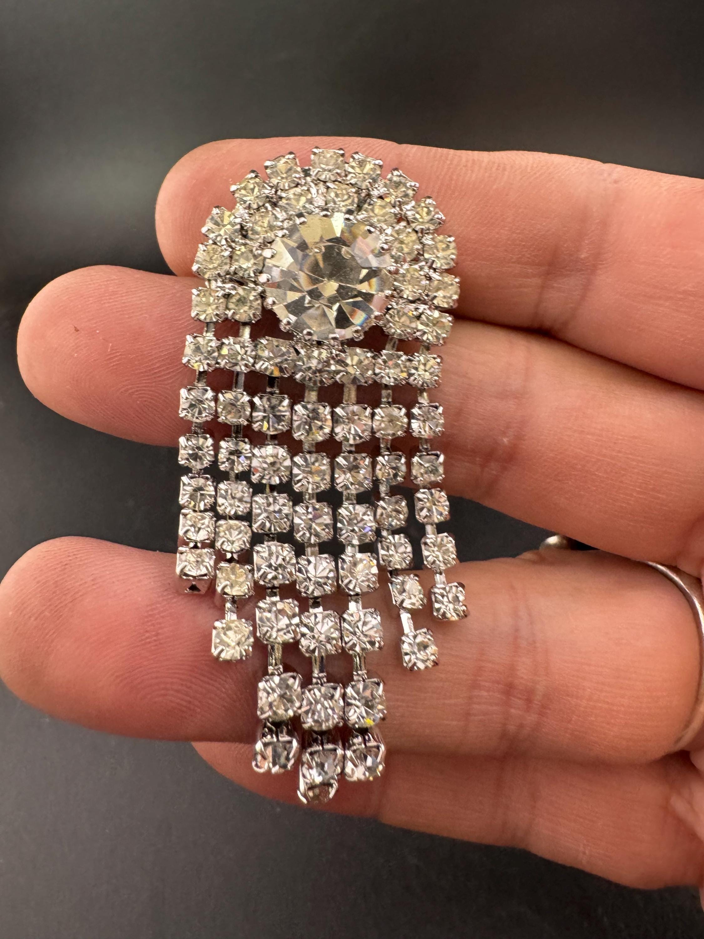 1980s Swarovski Diamanté Tassel Brooch: Art Deco Silver Tone