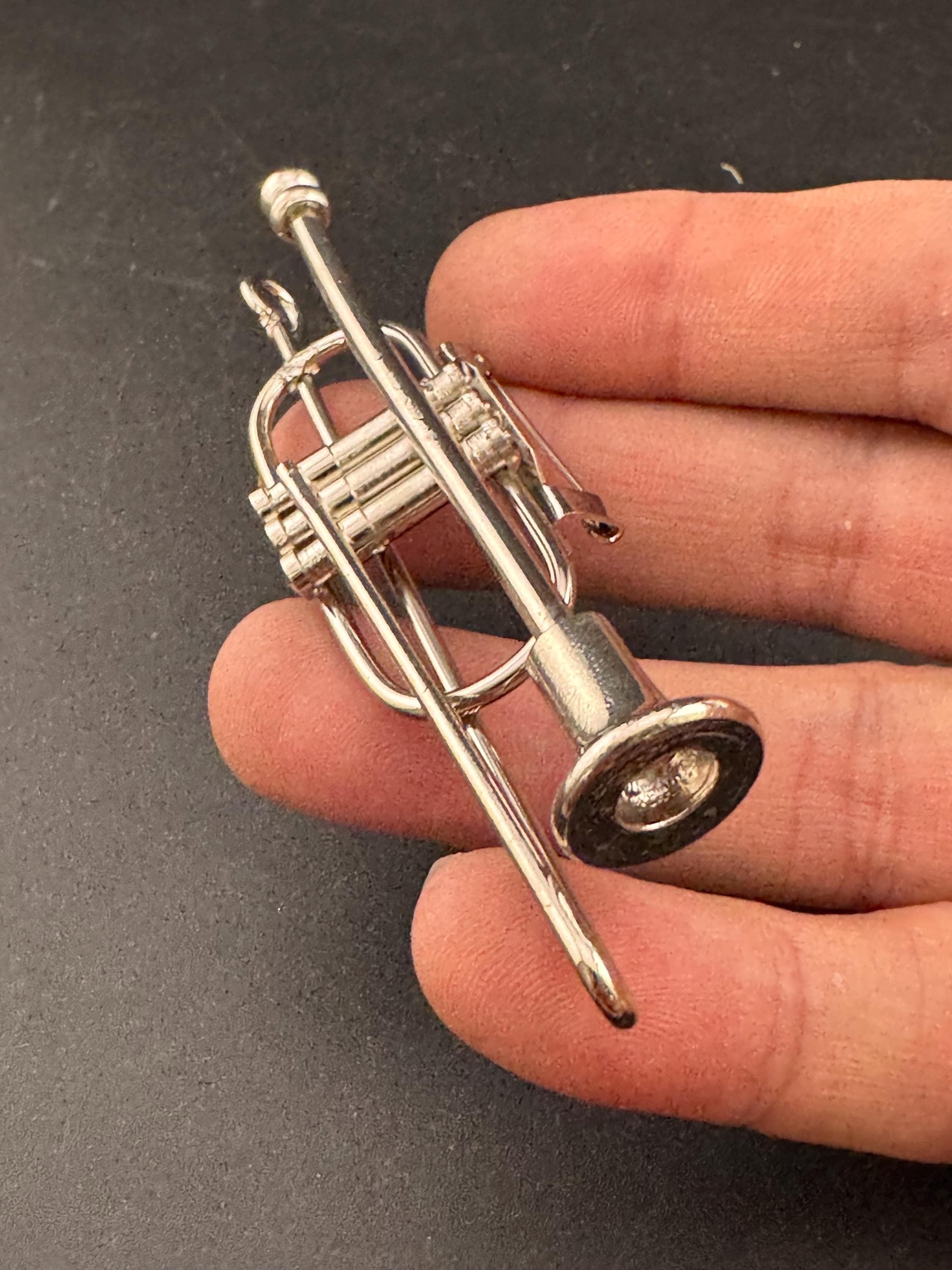 Vintage Trombone Brooch: Oversized Silver Tone Musical Instrument Jewelry