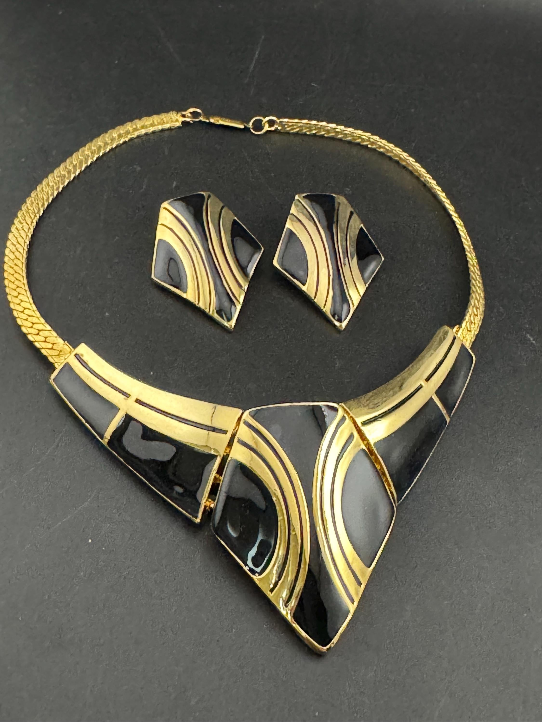 Vintage Black & Gold Enamel Necklace Earring Set: 1980s Retro Jewelry