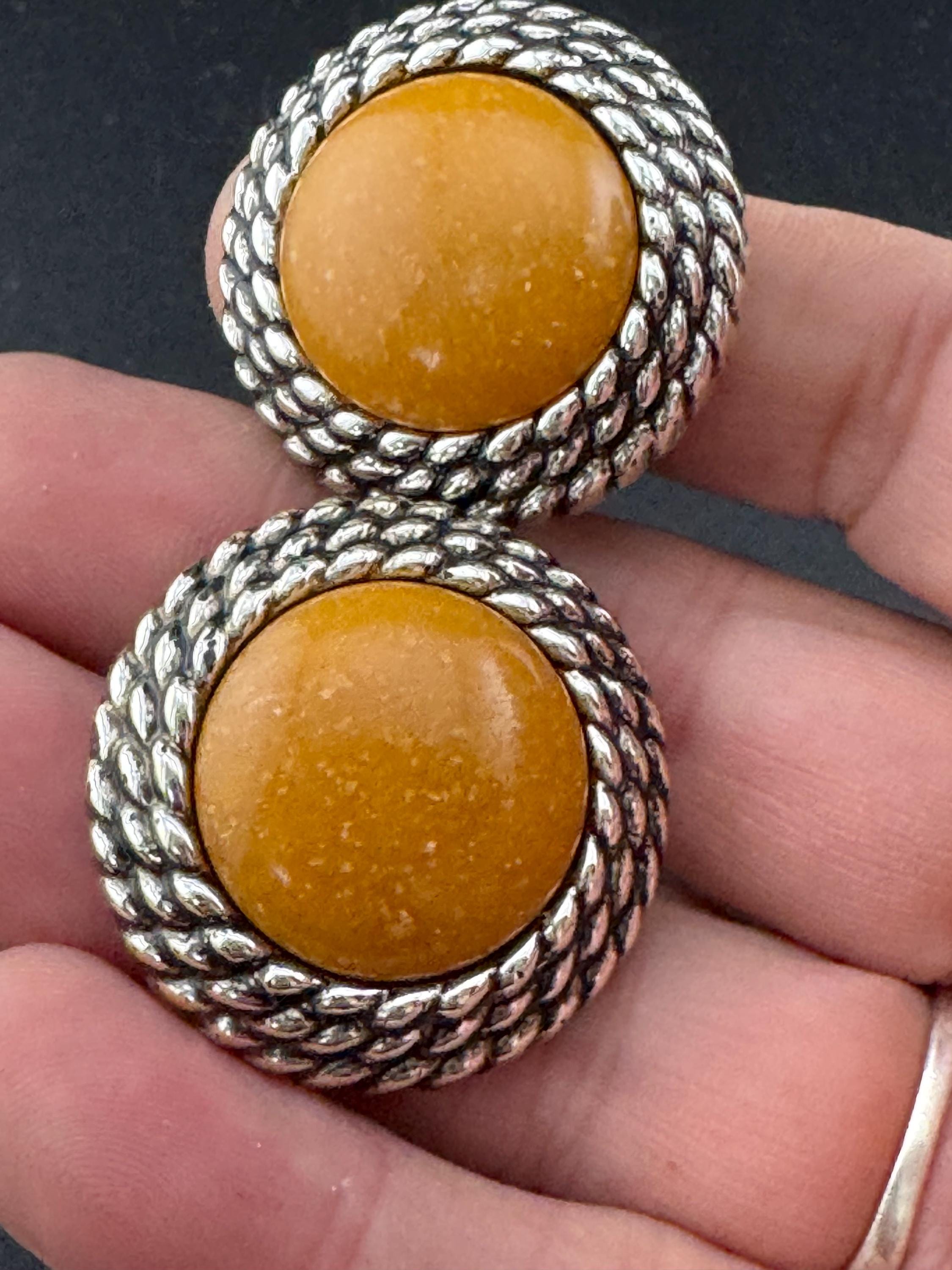 Vintage plastic oversized gold tone brown tan clip on earrings lightweight domed 3.25cm